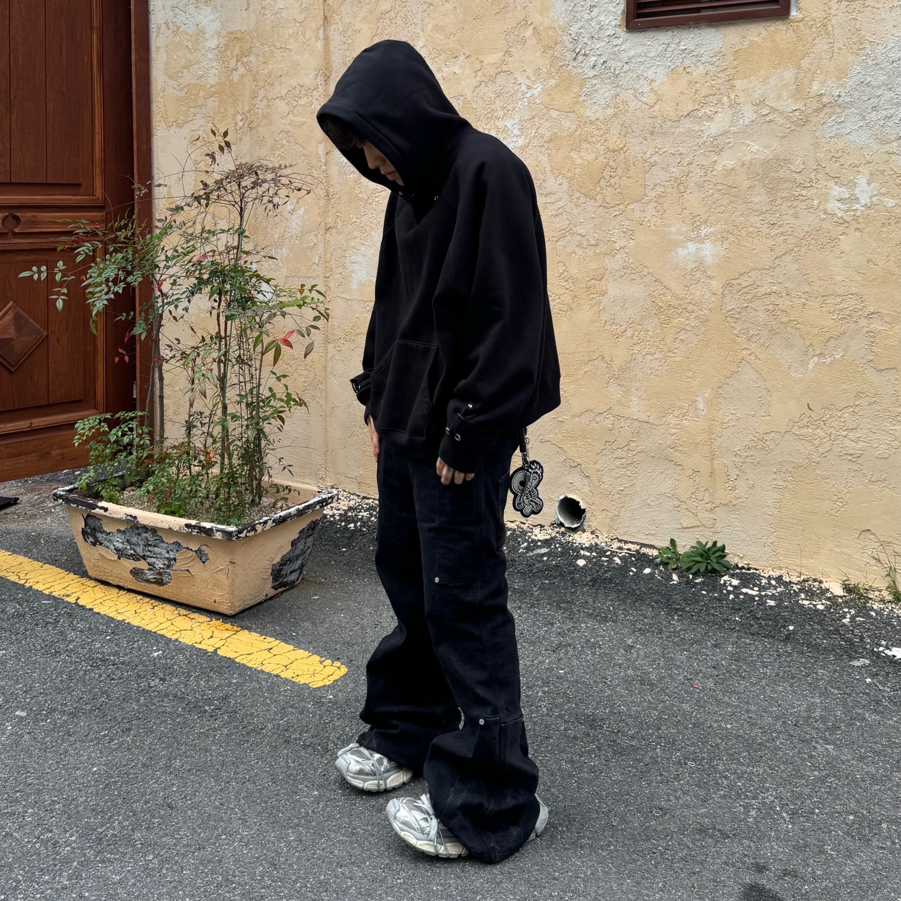 Balenciaga 3XL Sneakers Light Beige 착용 스타일 - 1