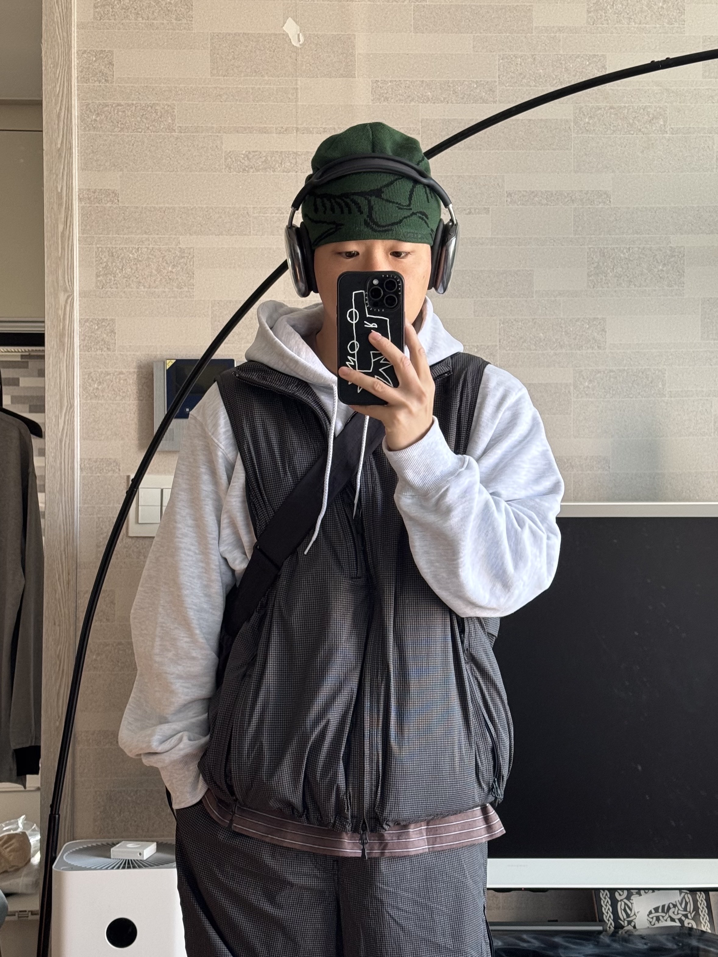 Arc'teryx Bird Head Toque Eden Black, Asics GT-2160 Dark Neptune Pure Silver 착용 스타일 - 4