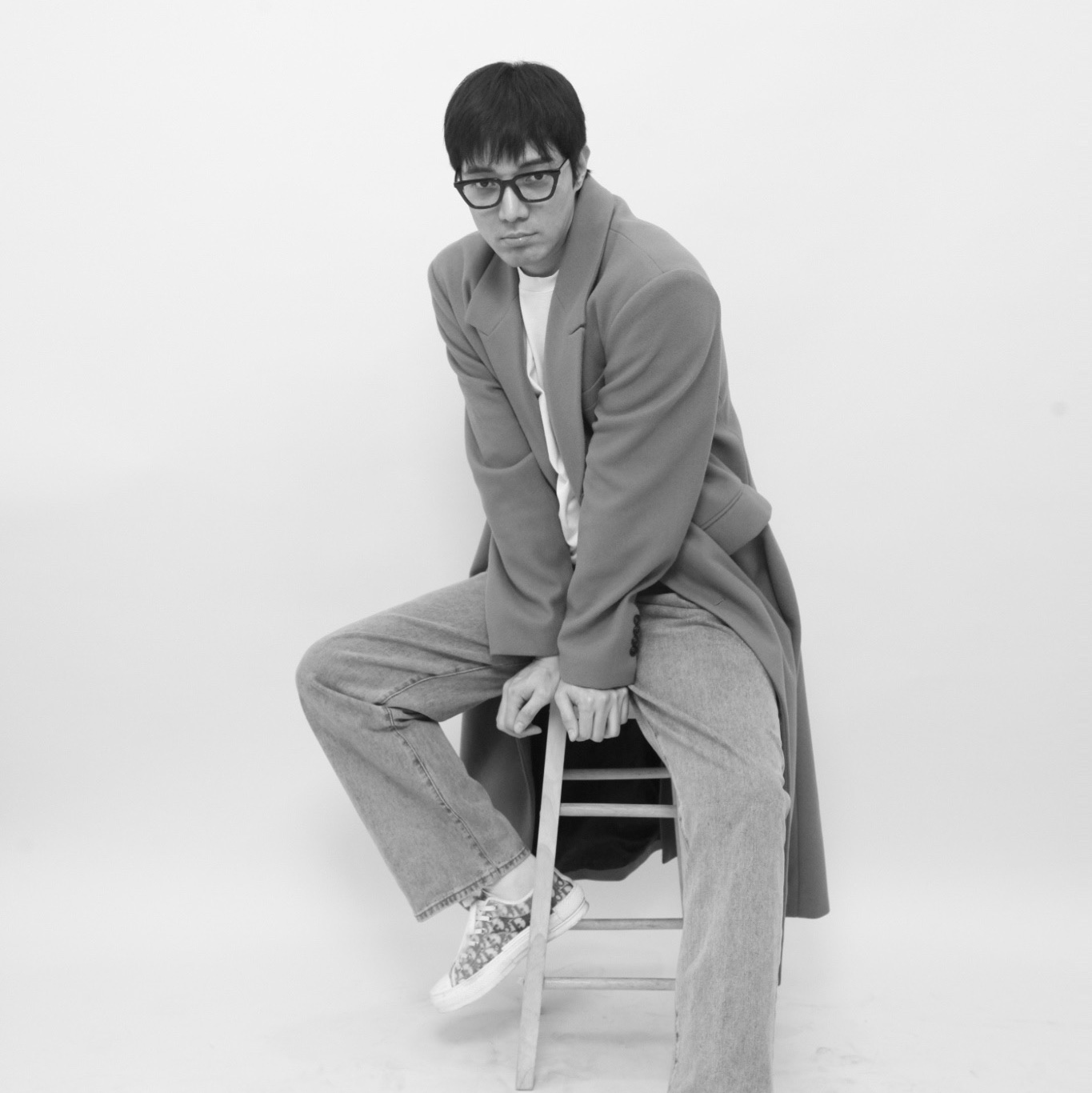 Dior B23 Low Dior Oblique White & Black 착용 스타일 - 2