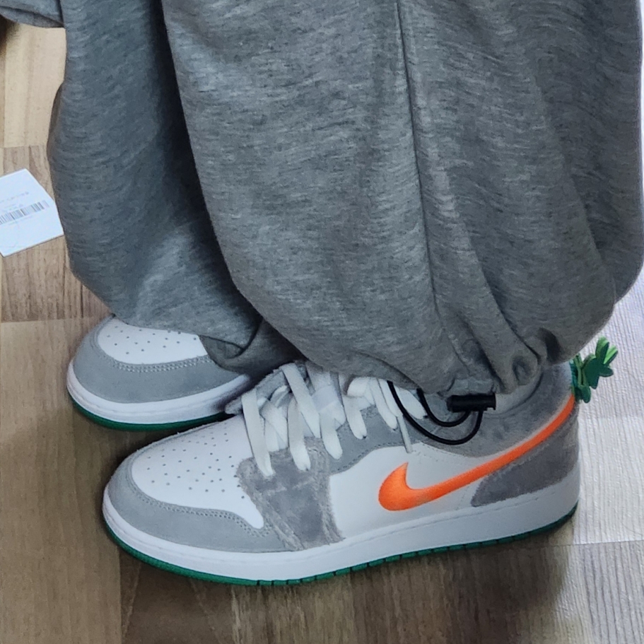 (GS) Jordan 1 Low SE Rabbit 착용 스타일