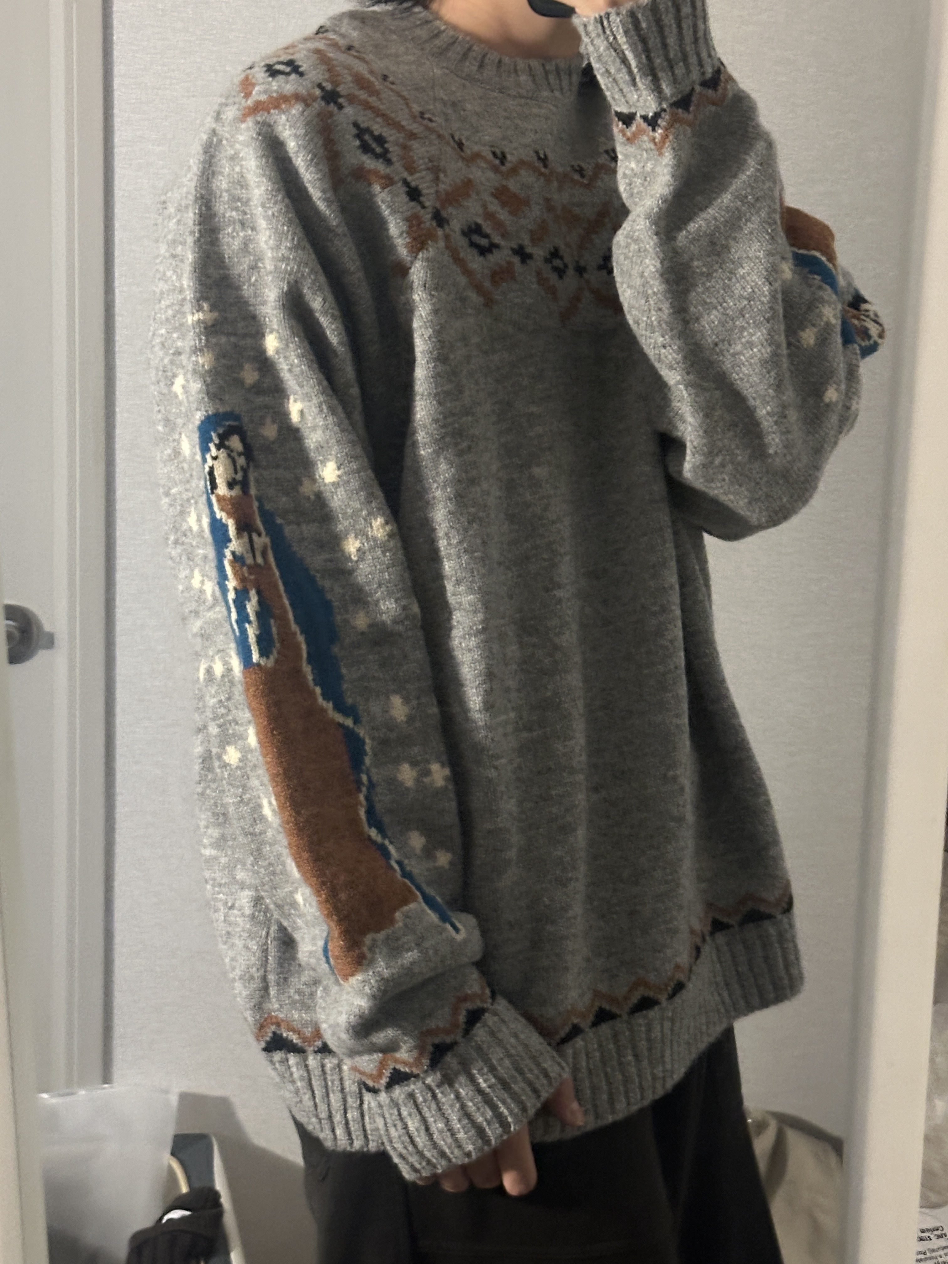 Kapital 5G Wool Elbow Virgin Mary Nordic Sweater Grey 착용 스타일 - 2