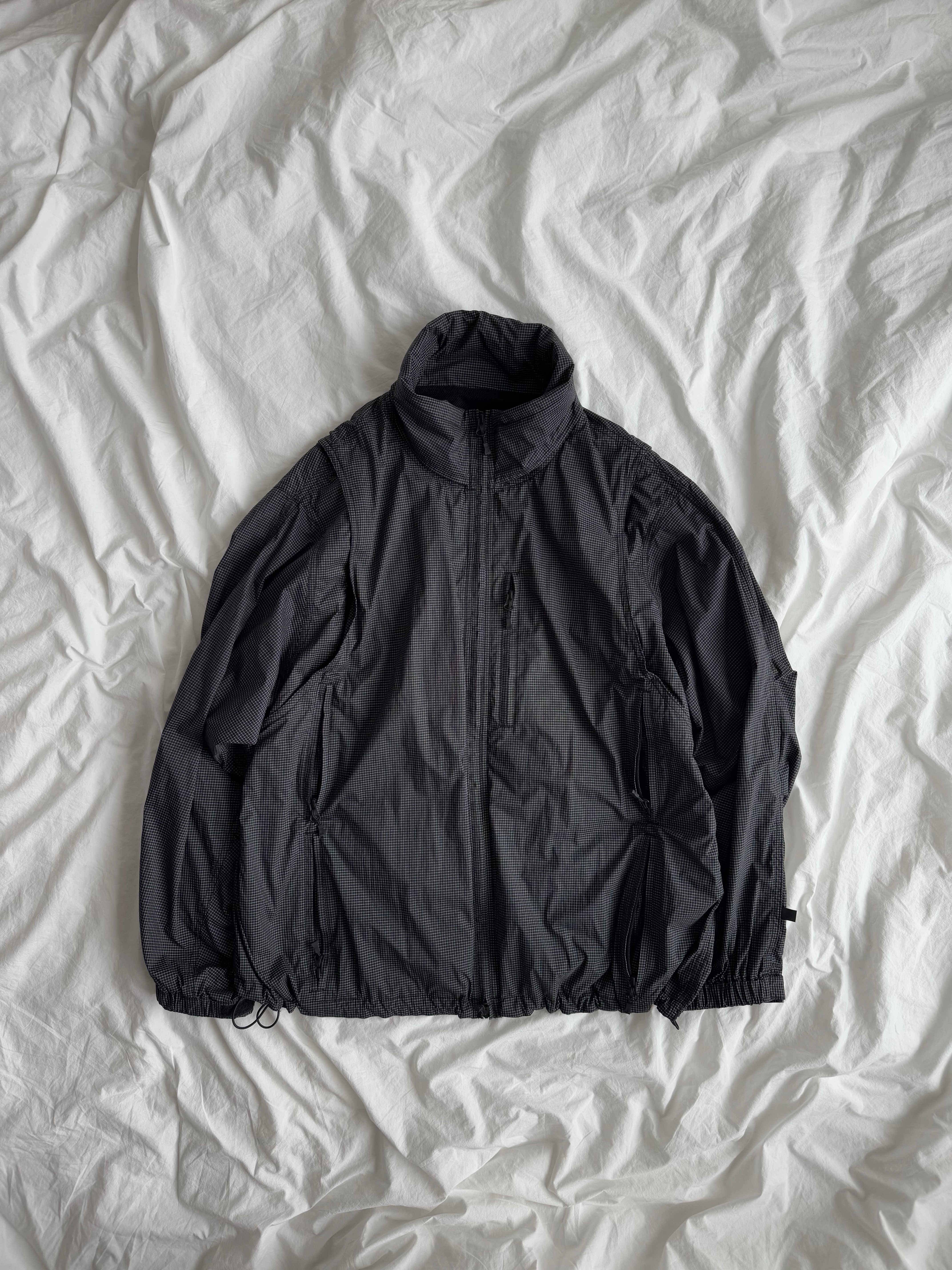 Salomon XA Pro 3D Black Magnet, Arc'teryx Bird Head Toque Smoke Bluff 착용 스타일 - 2