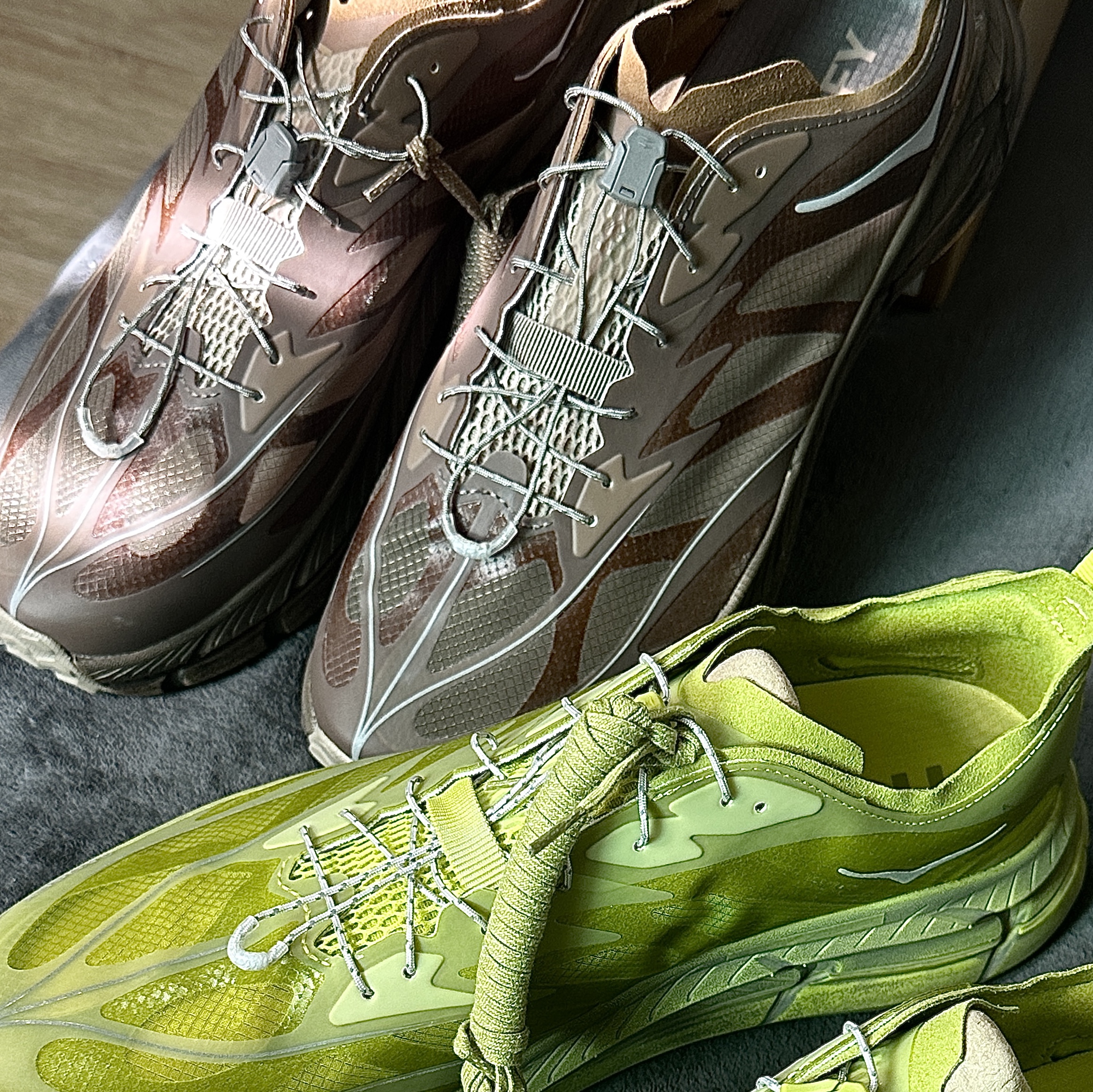 Hoka x Satisfy Mafate Speed 4 Lite Rubber 착용 스타일