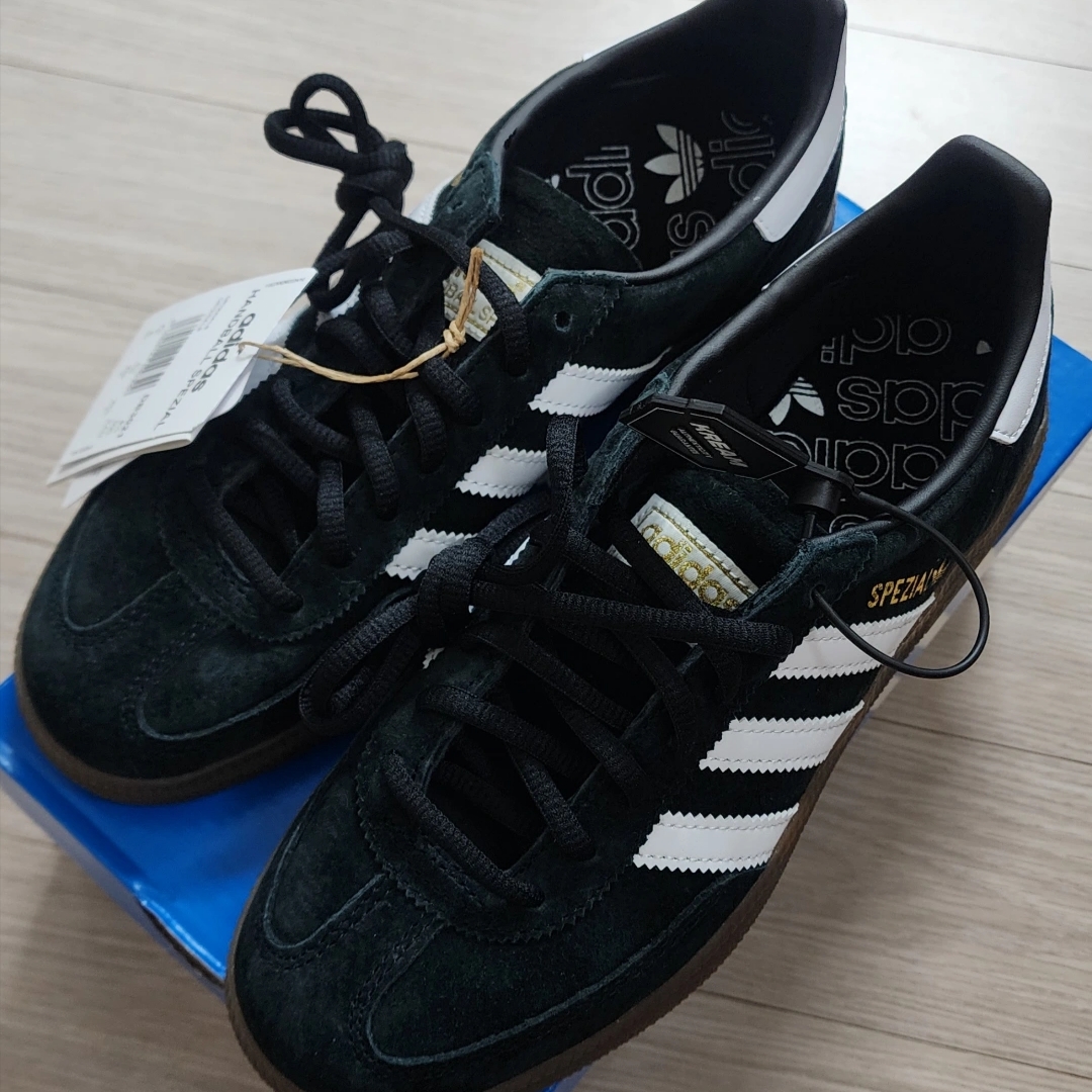 Adidas Spezial Handball Core Black 착용 스타일