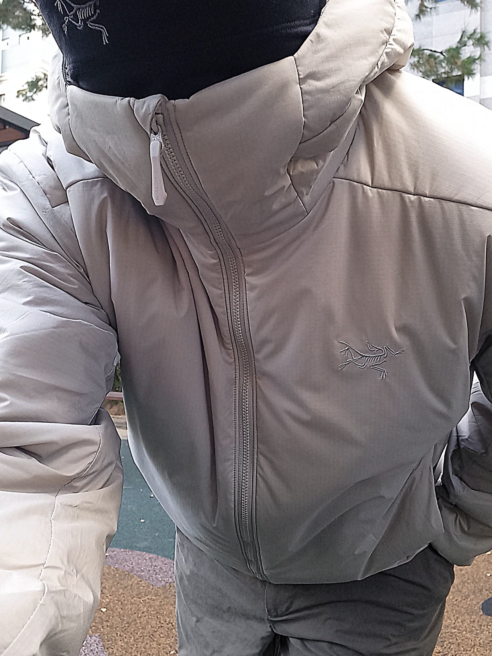 Arc'teryx Small Bird Cap Black, Arc'teryx Rho Lightweight Wool Neck Gaiter Black 착용 스타일 - 6