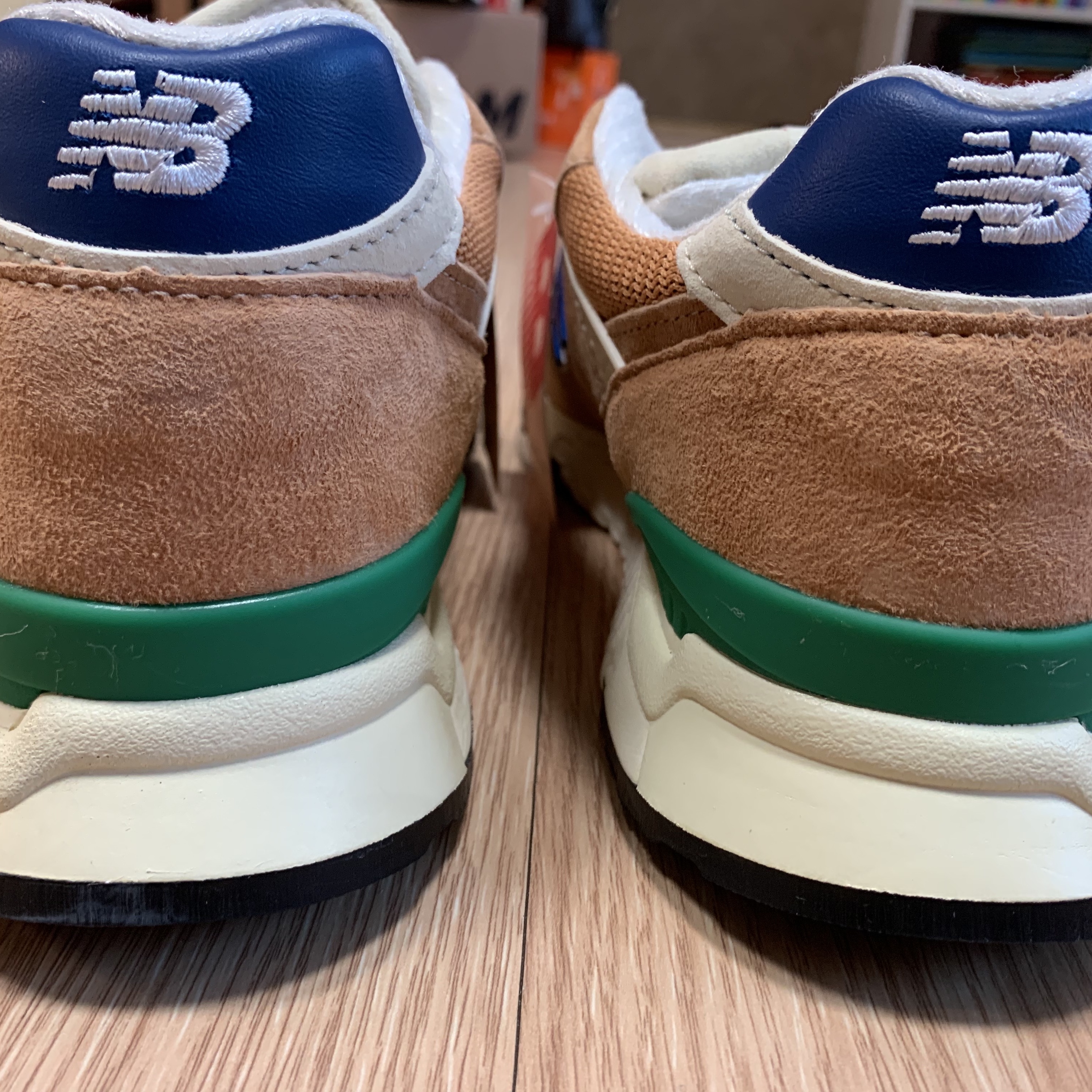 New Balance 998 Made in USA Sepia 착용 스타일 - 2