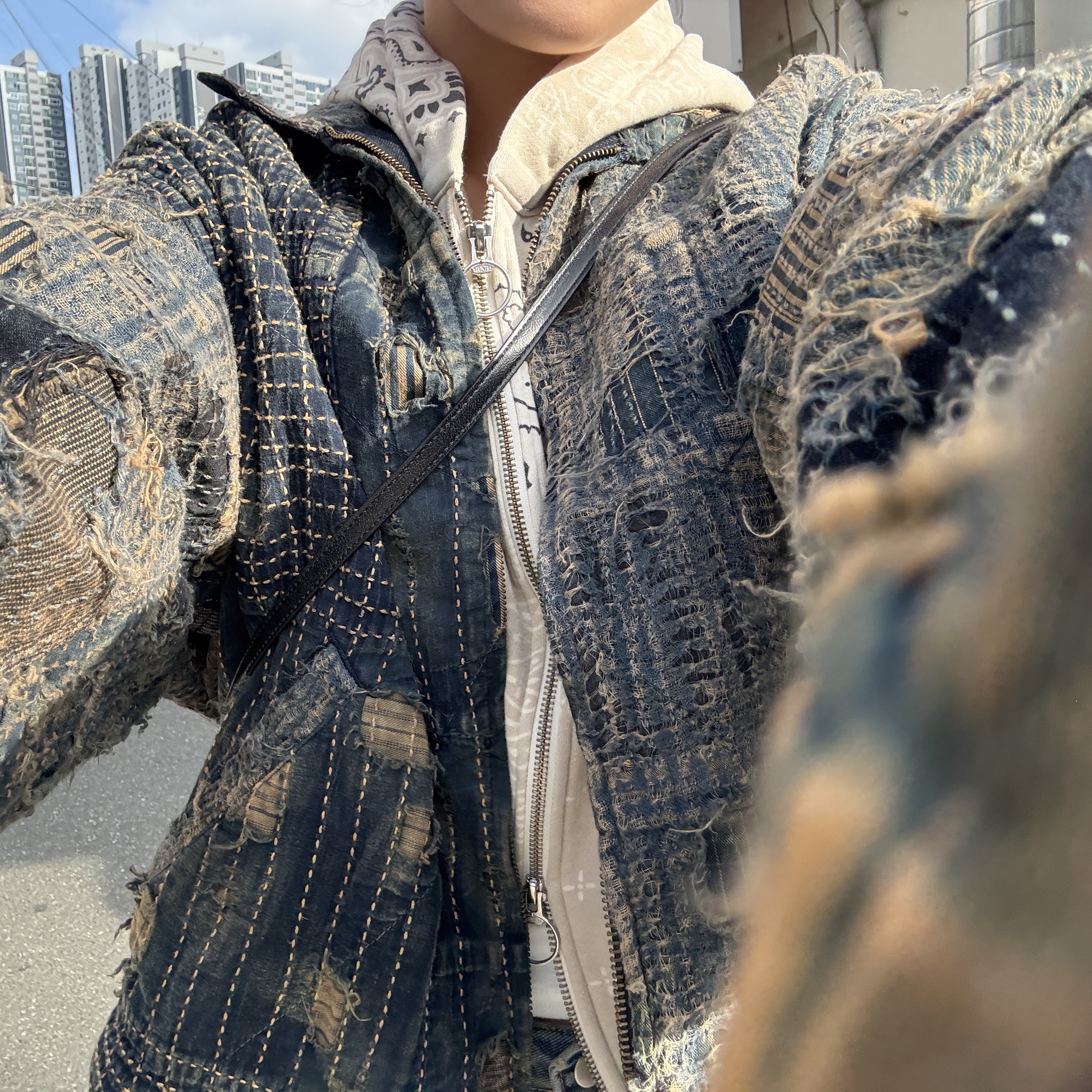 Kapital Fleece Bandana Bivouac Hooded Blouson Kinari, Kapital Chino Great Country Damaged Baseball Long Sleeve Shirt Beige 착용 스타일 - 4