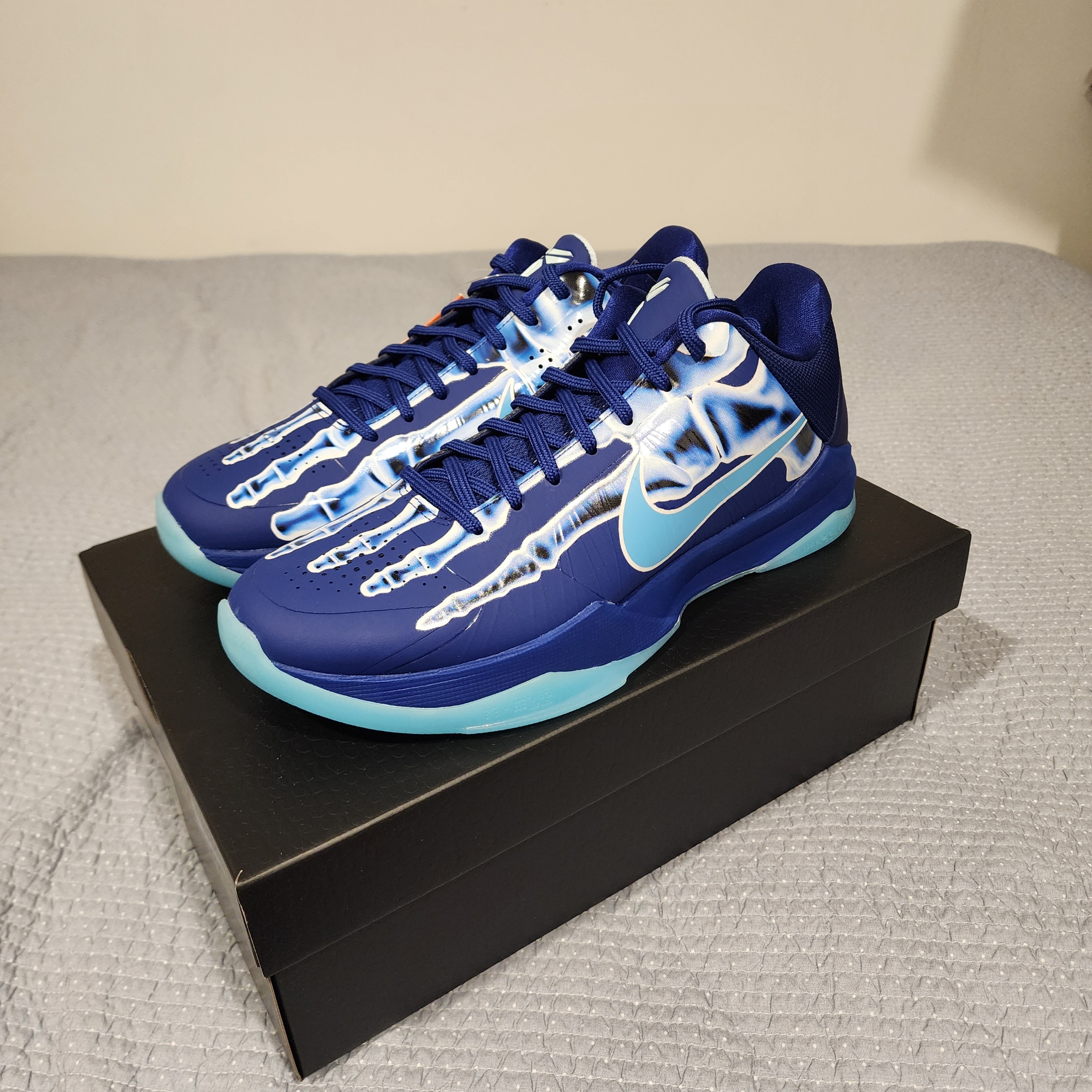 Nike Kobe 5 Protro Deep Royal Blue 착용 스타일 - 5