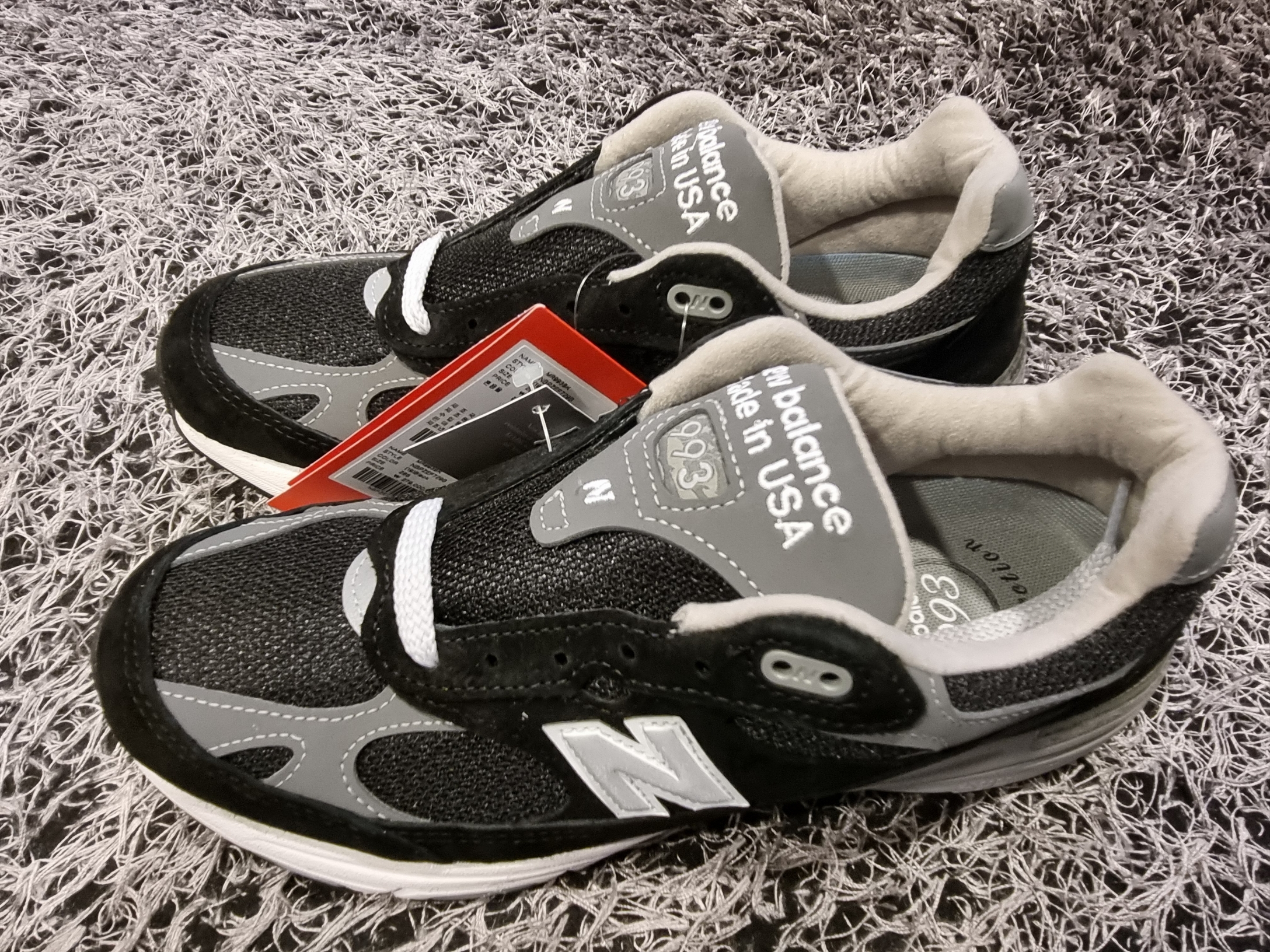 New Balance 993 Made in USA Black - D Standard 착용 스타일 - 1