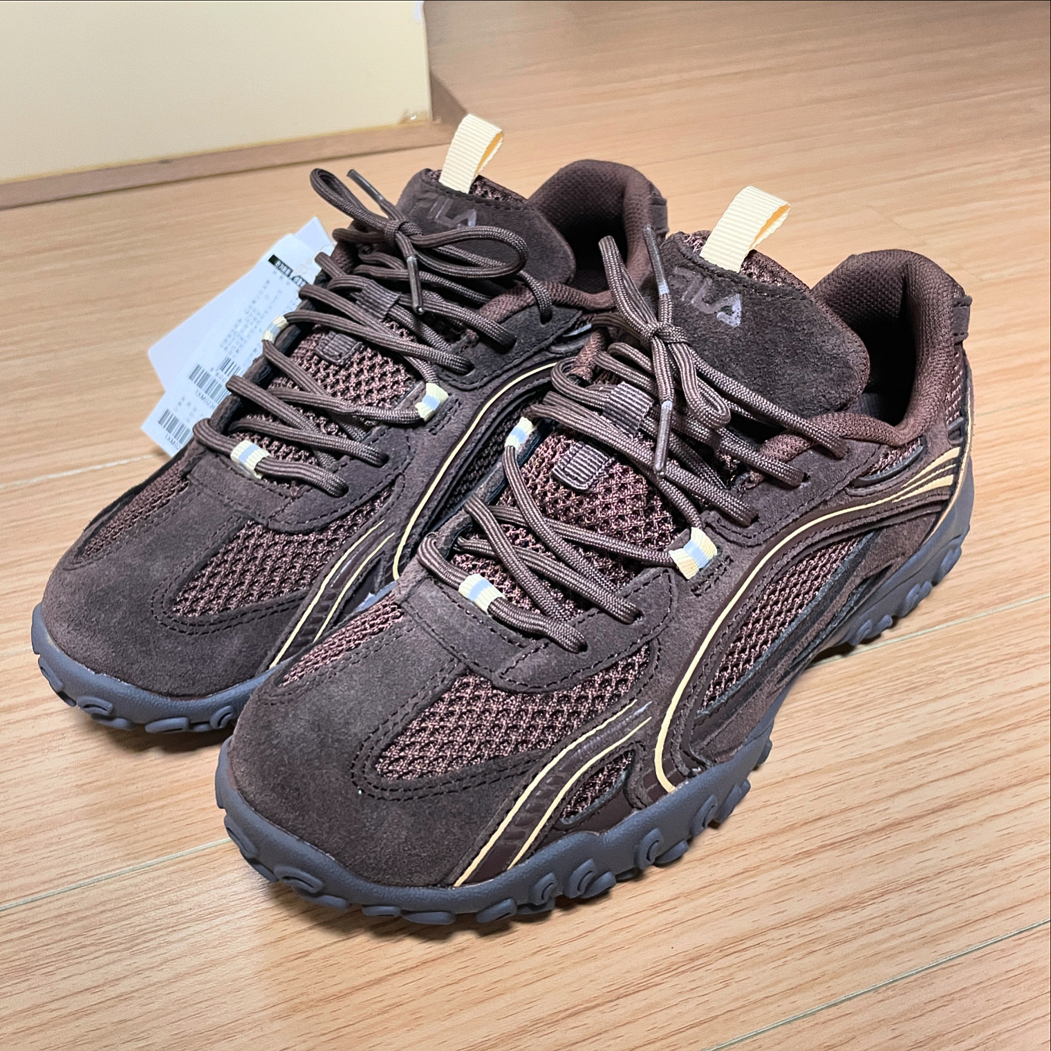 Fila Echappe Choco 착용 스타일
