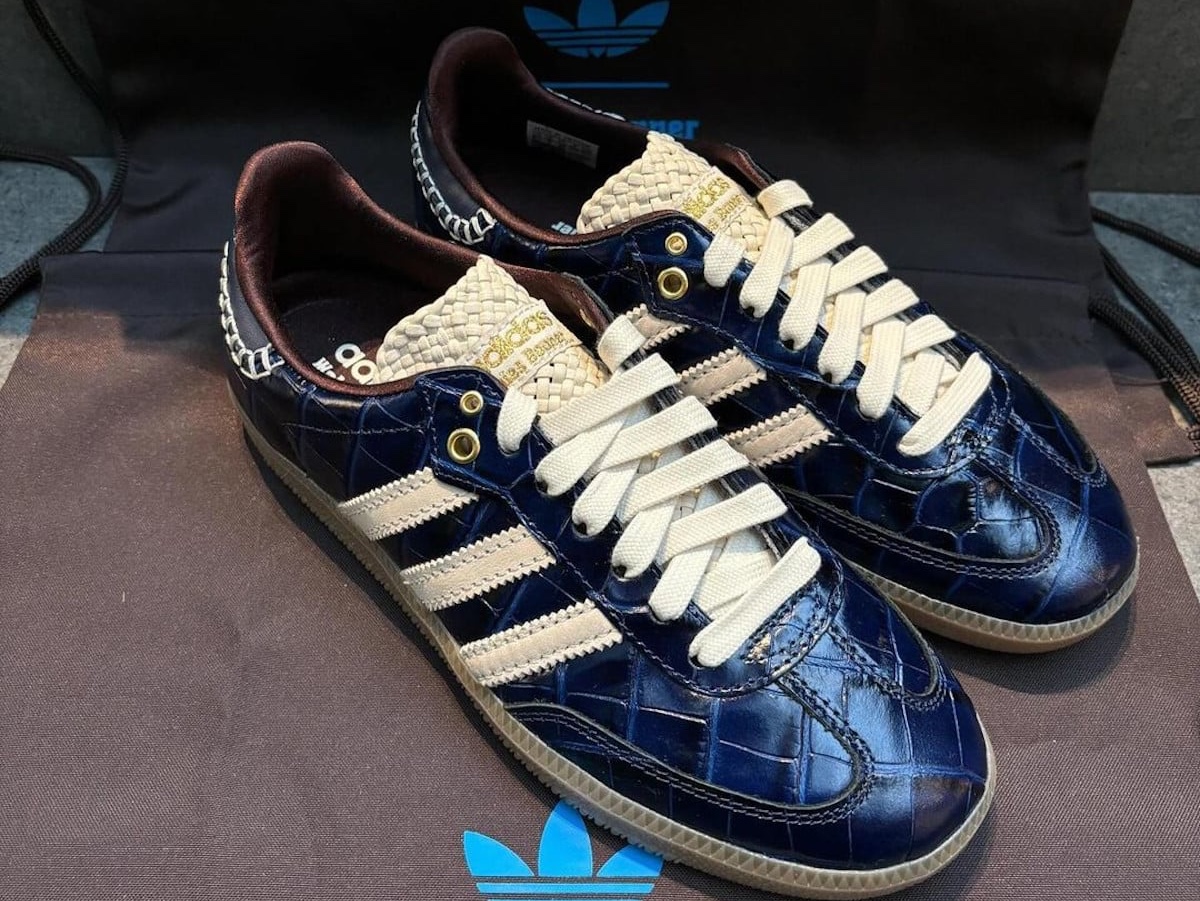 Adidas x Wales Bonner Samba Collegiate Navy Wonder White 착용 스타일