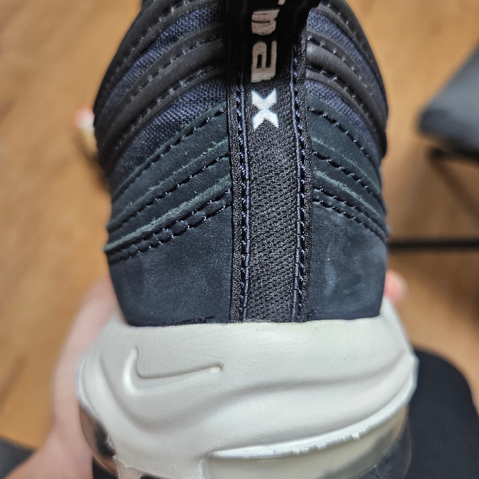 Nike Air Max 97 SE Off Noir 착용 스타일 - 6