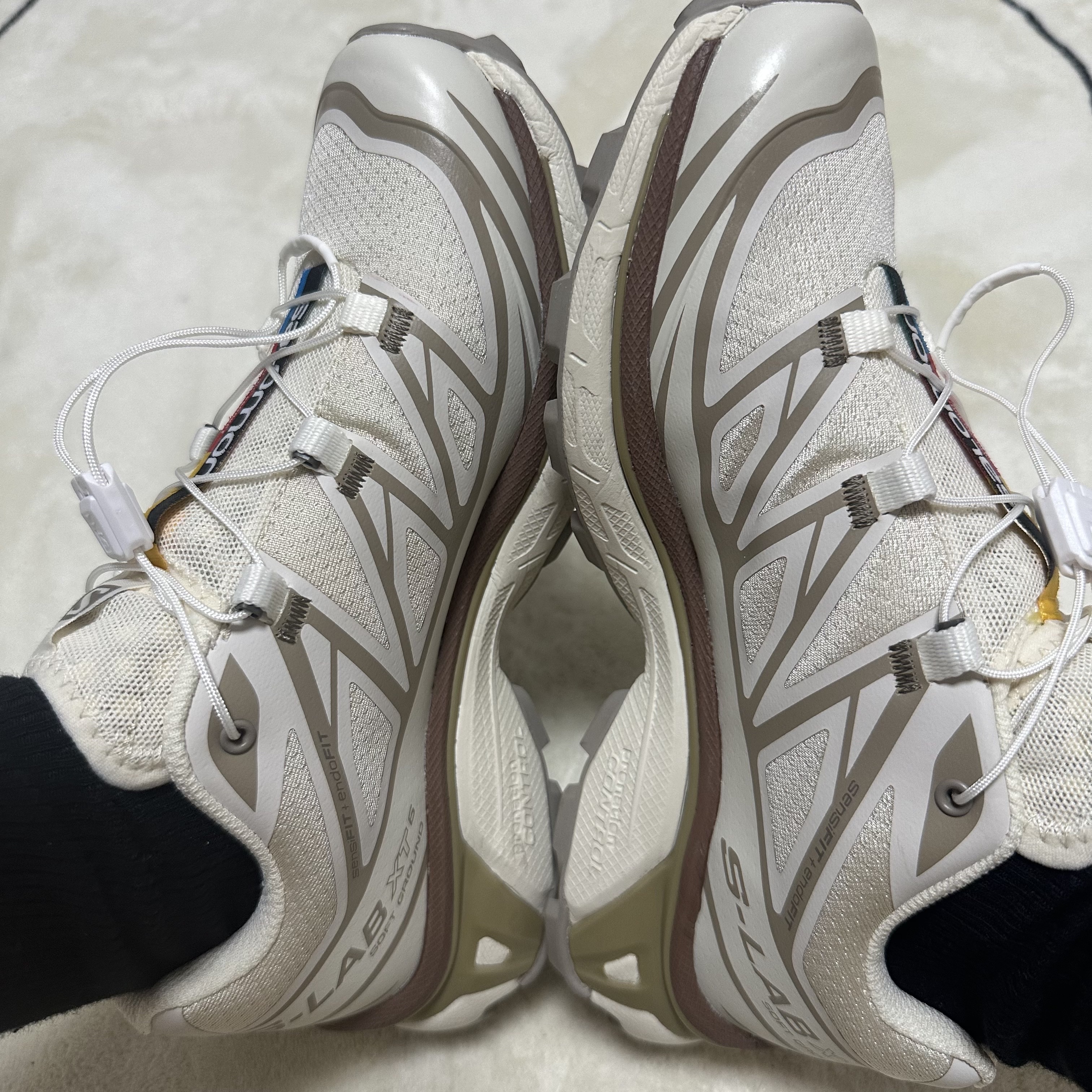 Salomon XT-6 Turtledove 착용 스타일 - 2