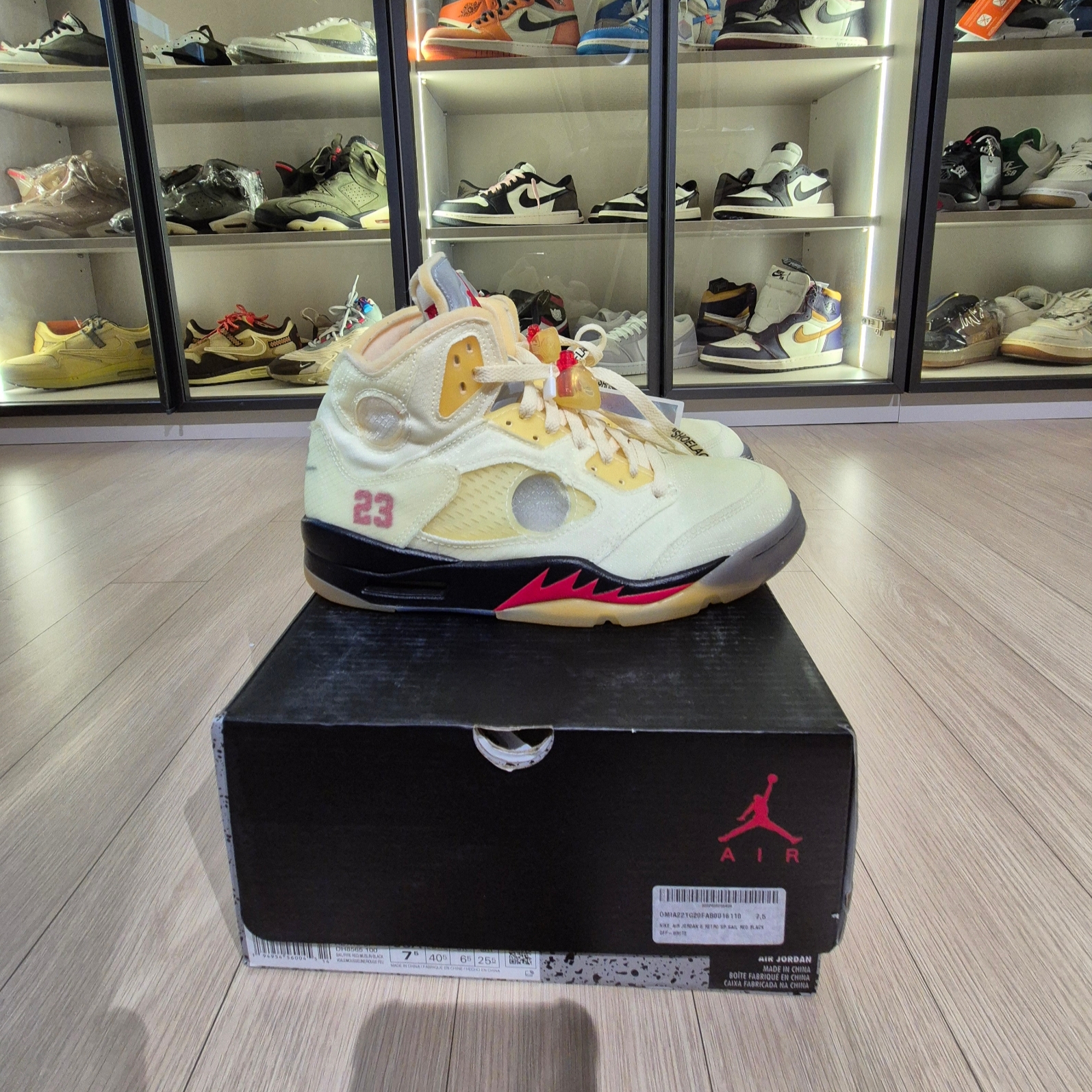 Jordan 5 x Off-White Retro SP Sail Fire Red, Jordan 3 Retro Seoul 착용 스타일 - 2