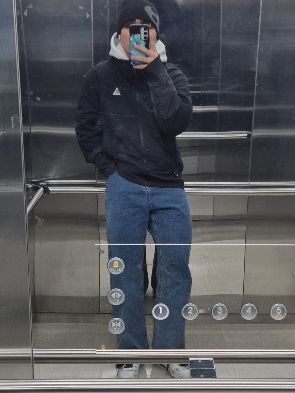 Sansan Gear Logo Beanie Black, Nike x Peaceminusone Air Force 1 Low Para-Noise 2.0 착용 스타일