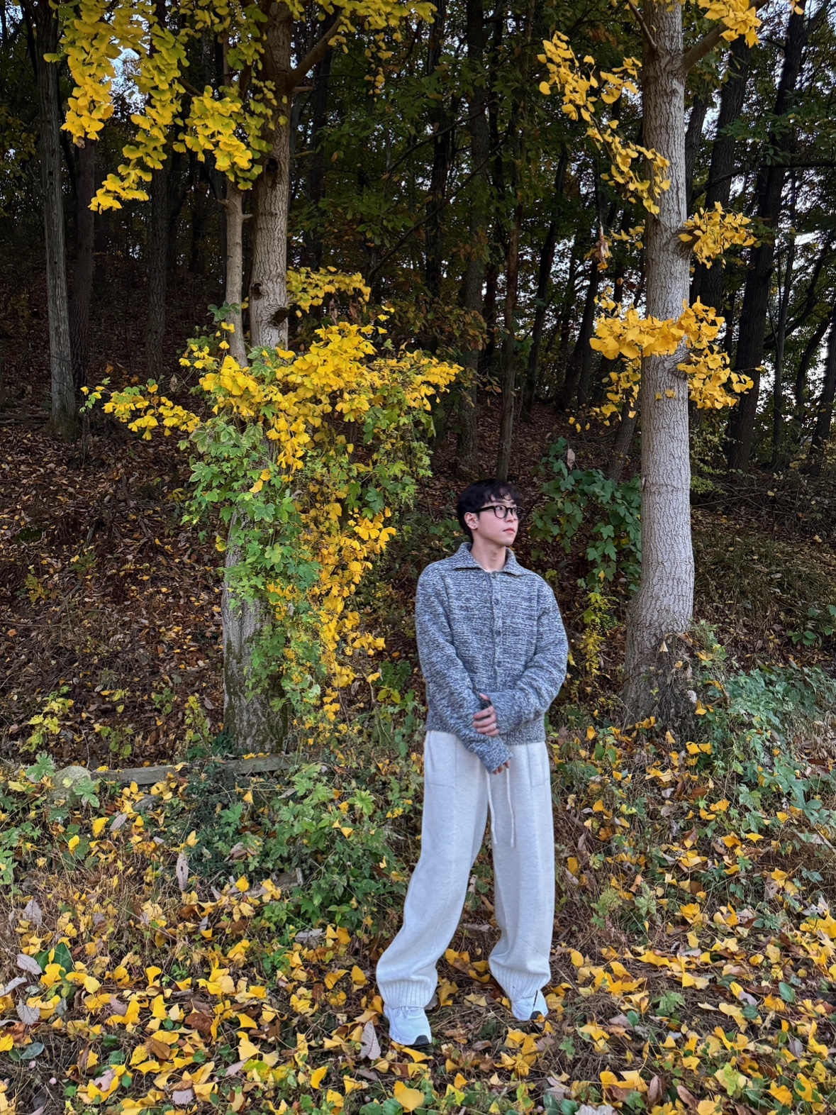 Loewe x On Running Cloudtilt 2.0 Sand White 착용 스타일 - 6