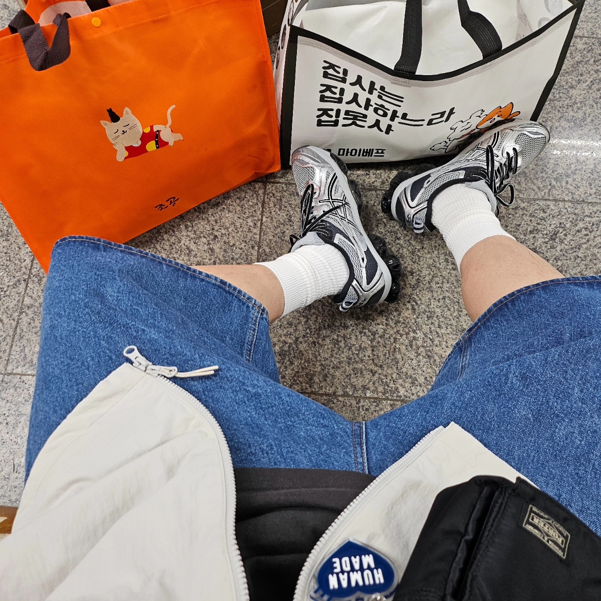 Asics Gel-Quantum Kinetic Mid Grey Pure Silver 착용 스타일