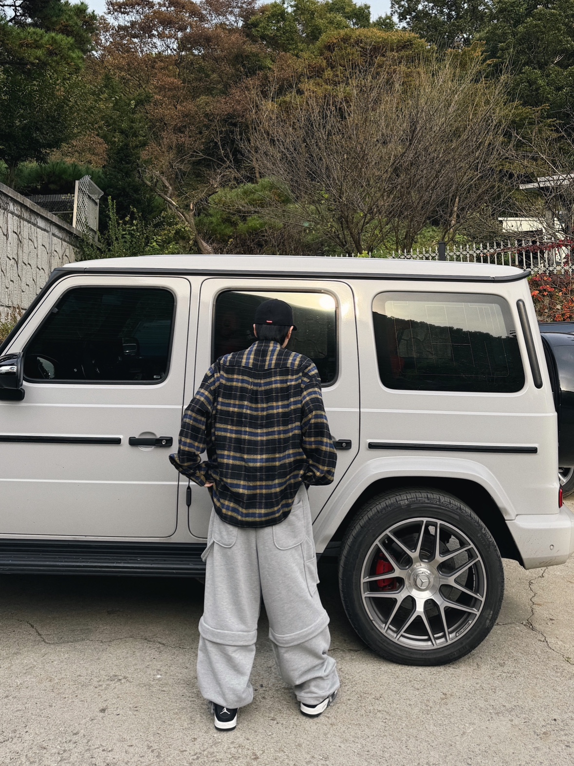MJD Detachable Carpenter Sweat Pants Melange Grey, Jordan 4 Retro White Thunder 착용 스타일 - 3