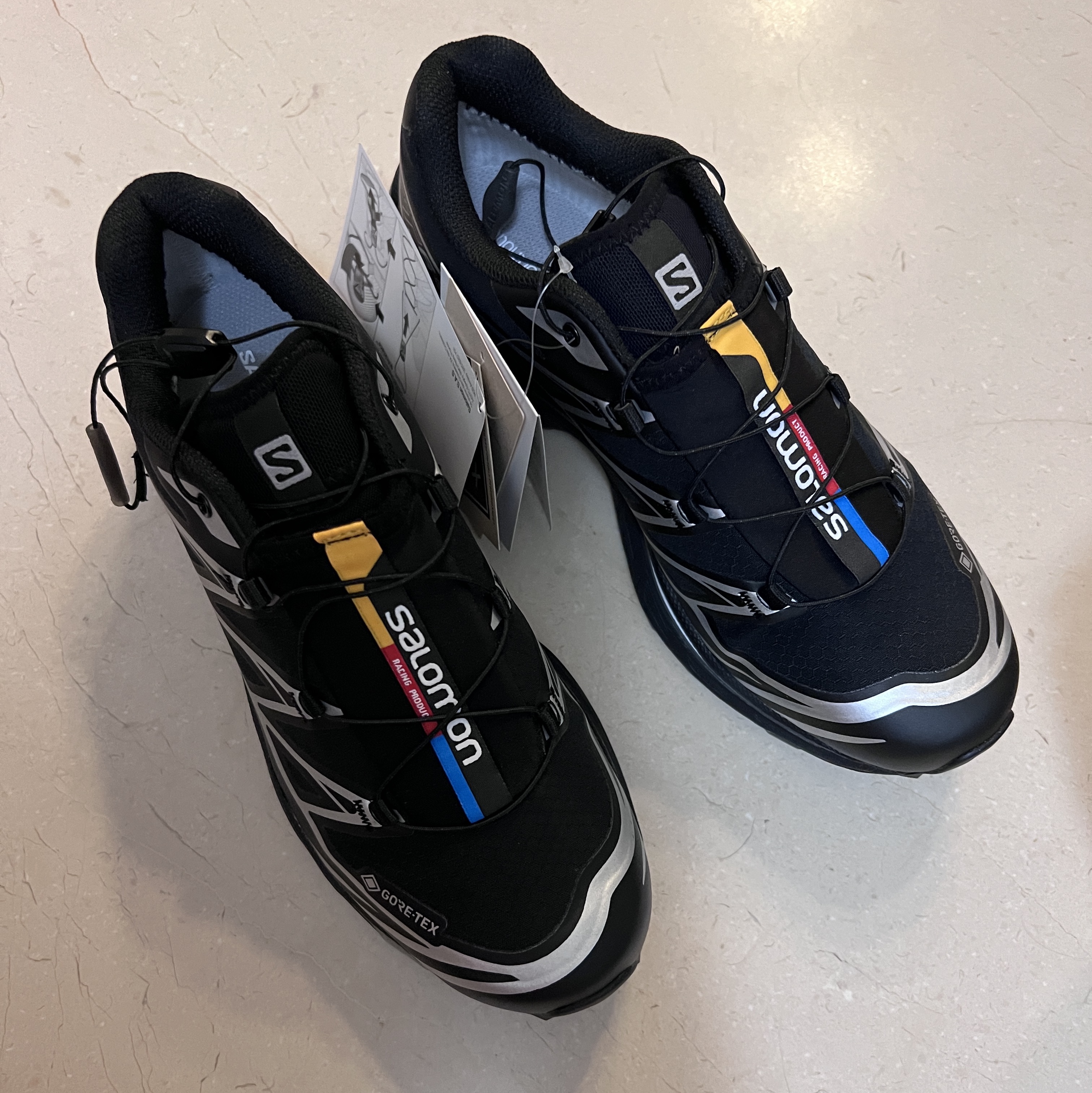 Salomon XT-6 GTX Black Silver 착용 스타일