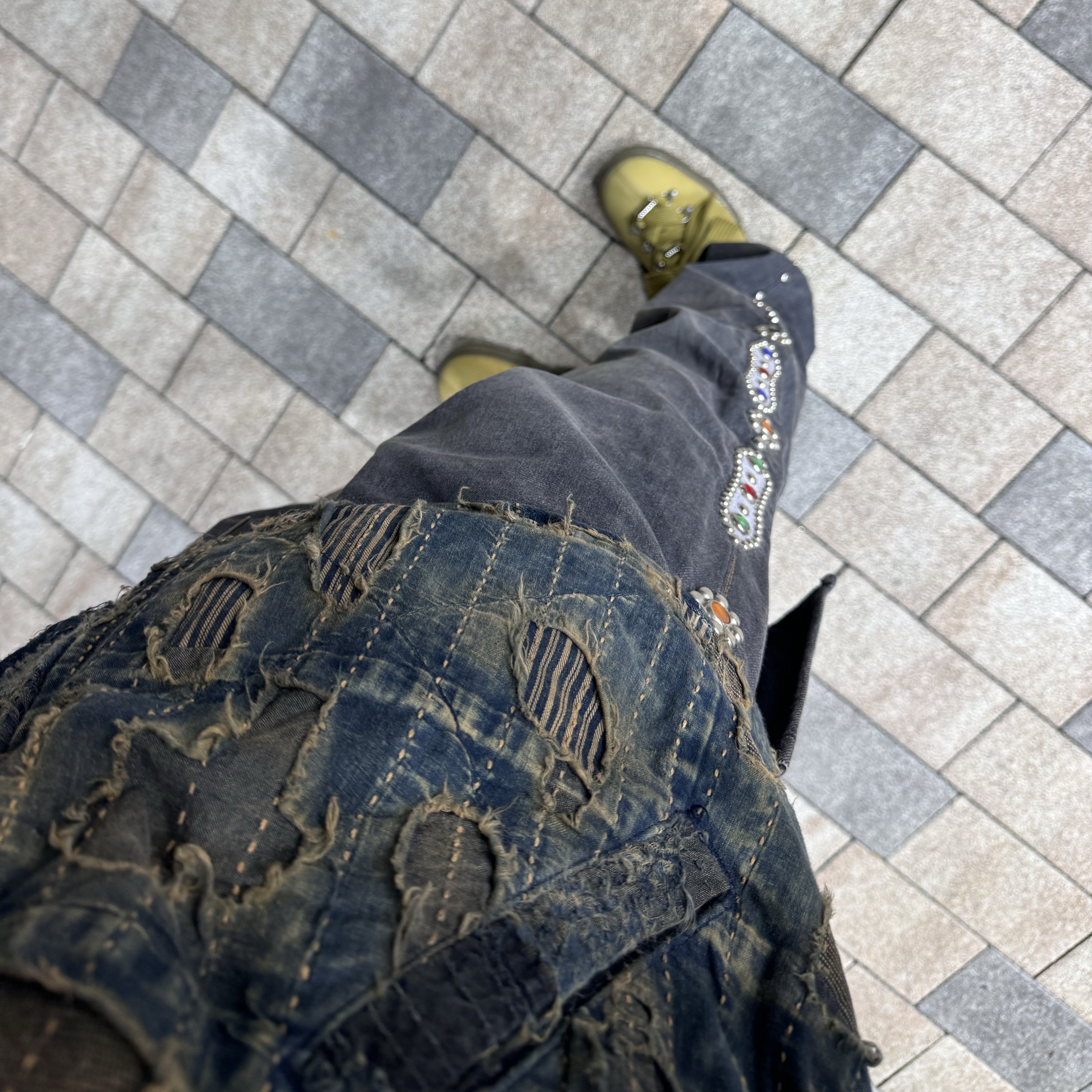 Kapital Boro T Back Drizzler Jacket Indigo, Kapital 14 oz. Denim 5P Monkey Cisco Gemstone Pants Black 착용 스타일 - 3