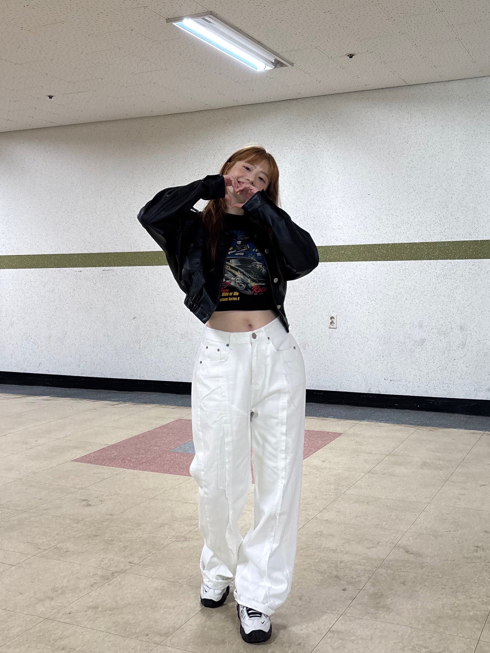 Nike x Ambush Air Adjust Force SP Summit White and Black 착용 스타일 - 1