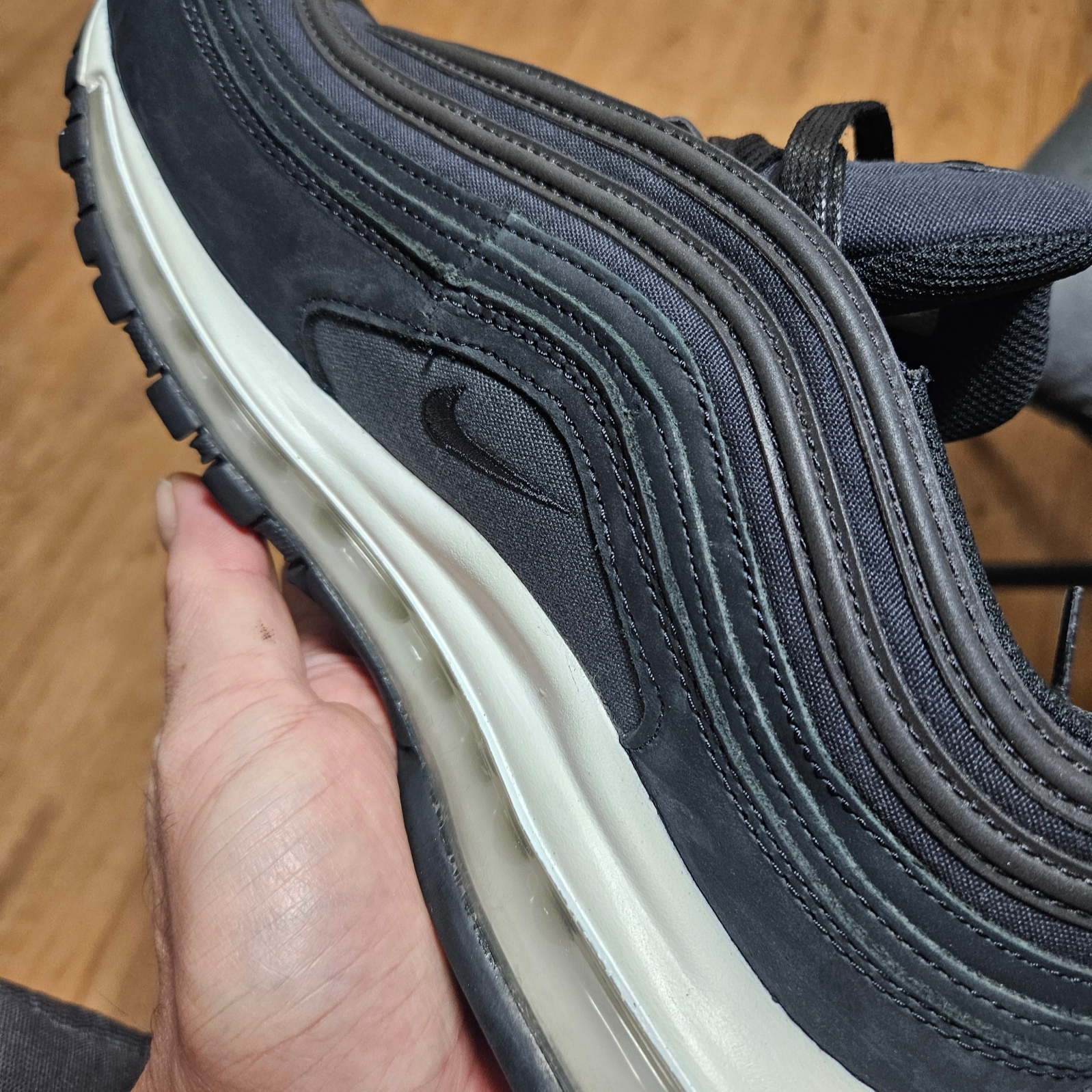 Nike Air Max 97 SE Off Noir 착용 스타일 - 3