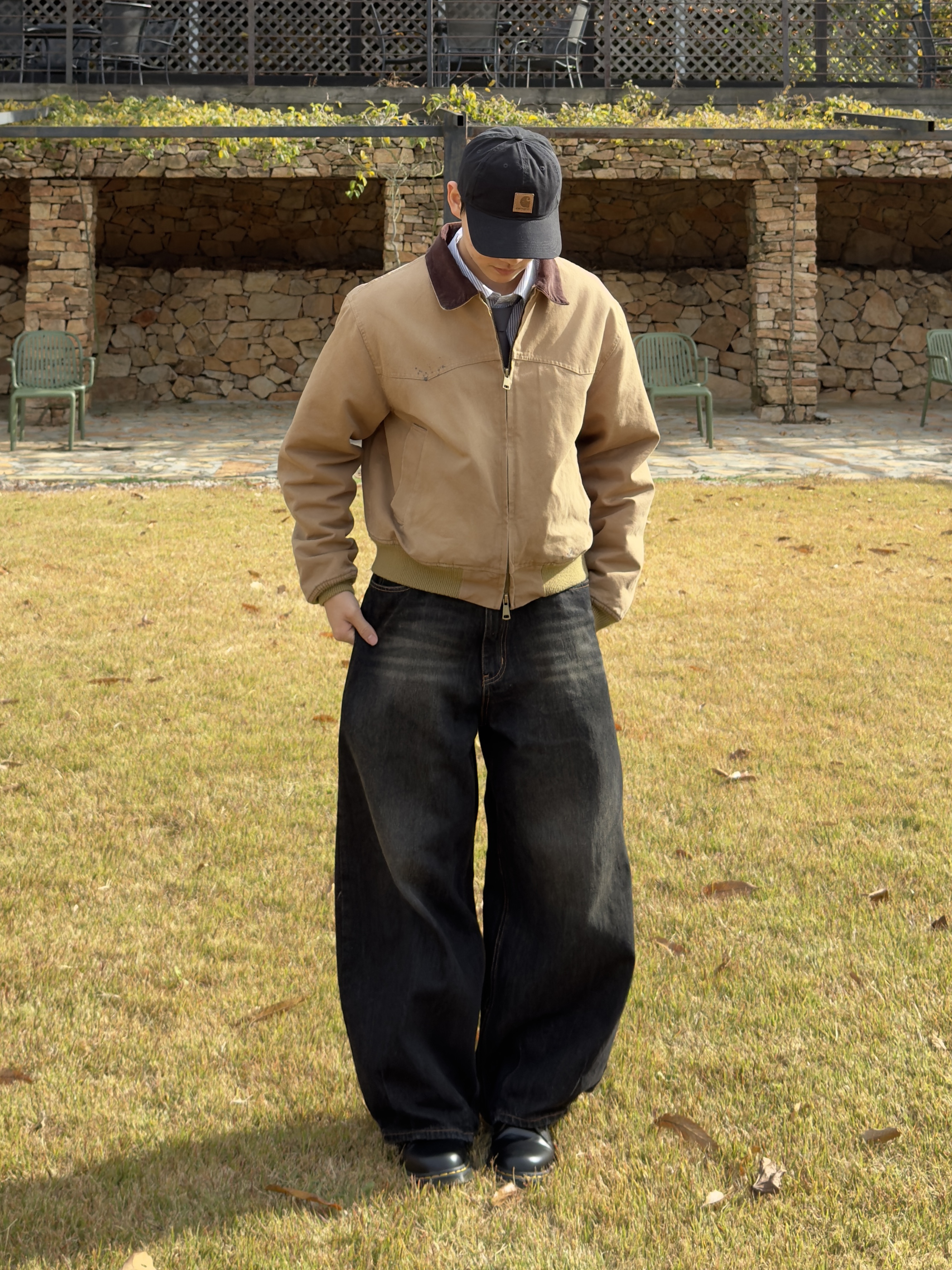 Carhartt Canvas Cap Black, Dr. Martens 1461 Smooth Black 착용 스타일 - 2