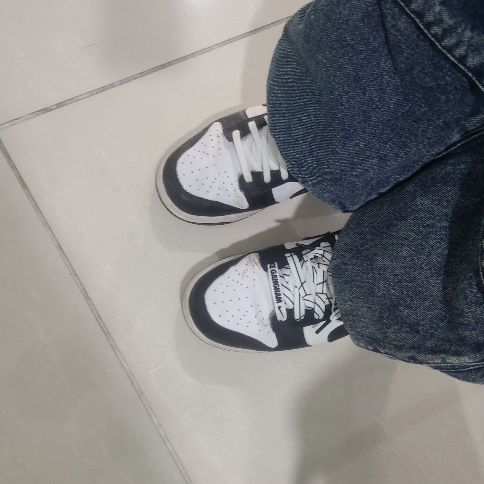 Nike Dunk Low Retro Black 착용 스타일