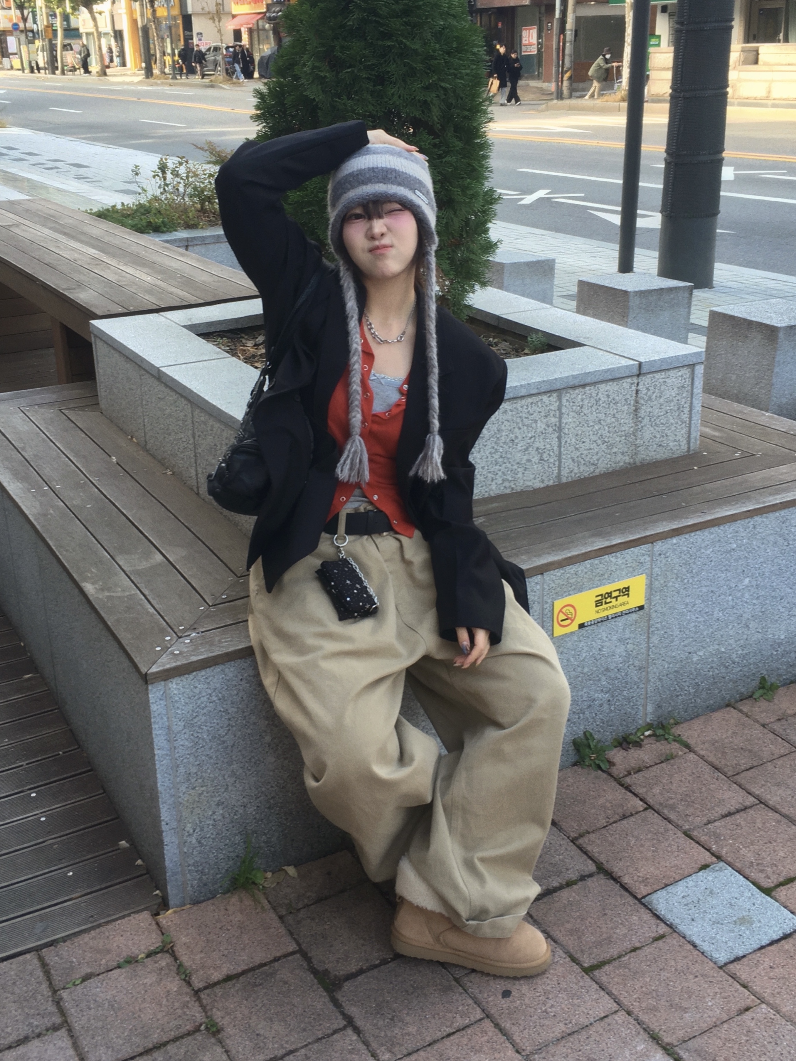 Thevinylhouse Ear Flap Stripe Beanie Grey, Sentiments No.346 Necklace Silver 착용 스타일 - 1