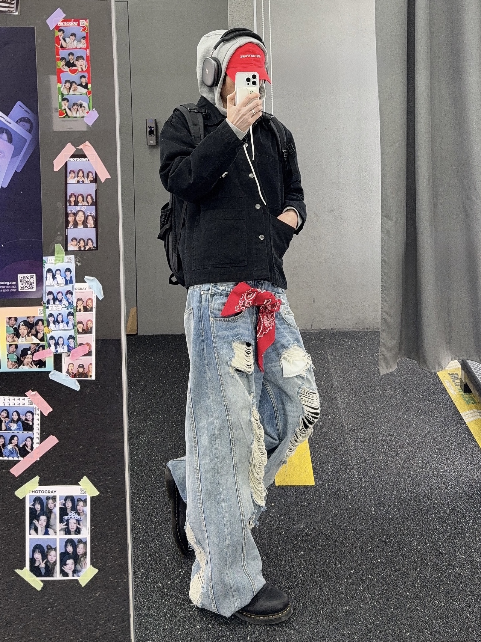 Dr. Martens 1461 Ambassador Black, Supreme Hav-A-Hank Bandanas Multicolor (Set of 3) - 24SS 착용 스타일 - 1