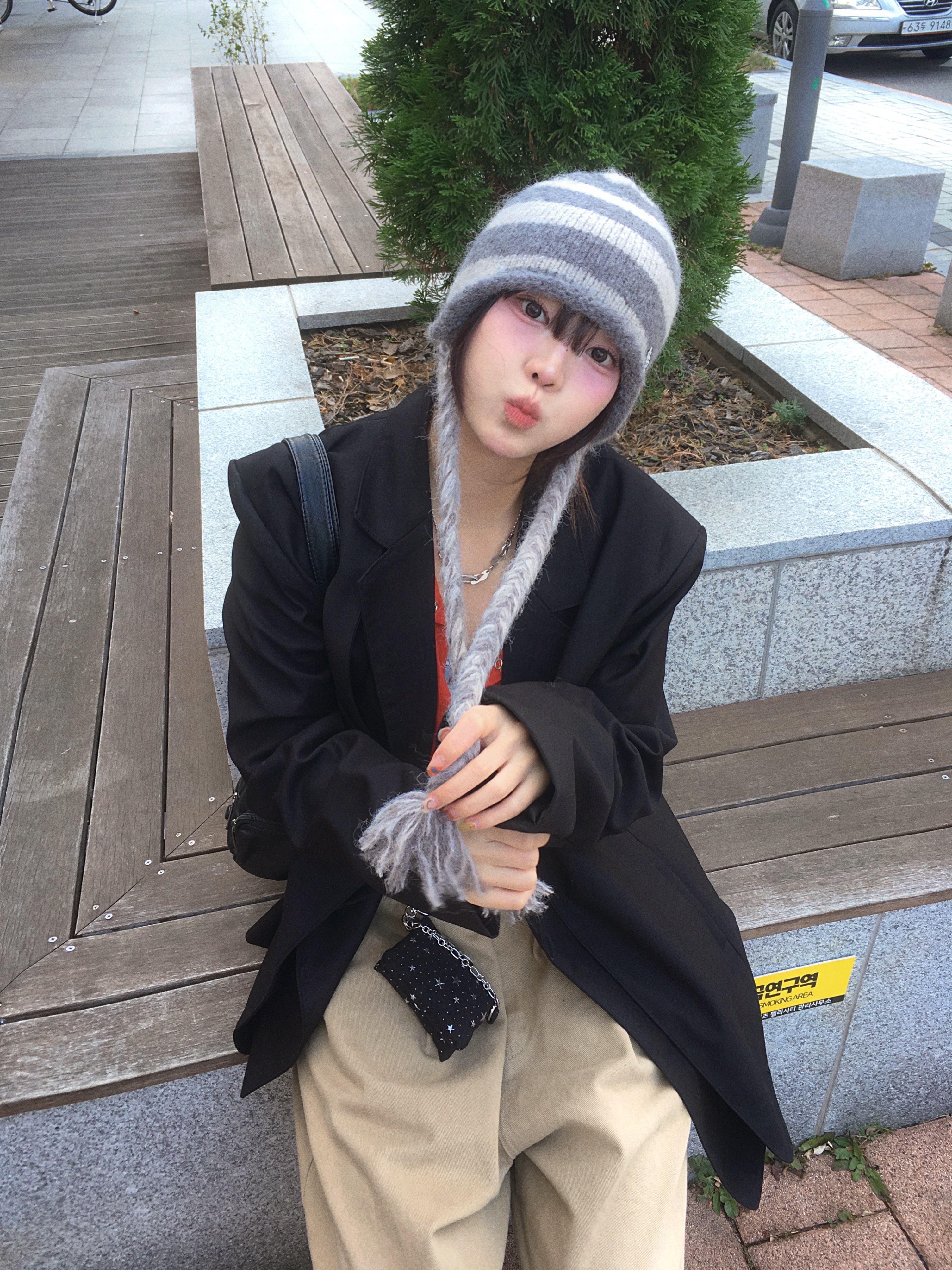 Thevinylhouse Ear Flap Stripe Beanie Grey, Sentiments No.346 Necklace Silver 착용 스타일 - 4