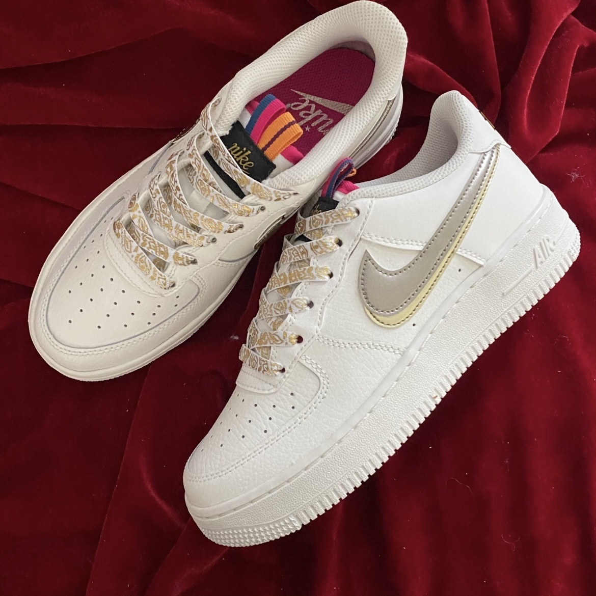 (GS) Nike Court Borough 2 White Aura 착용 스타일 - 3