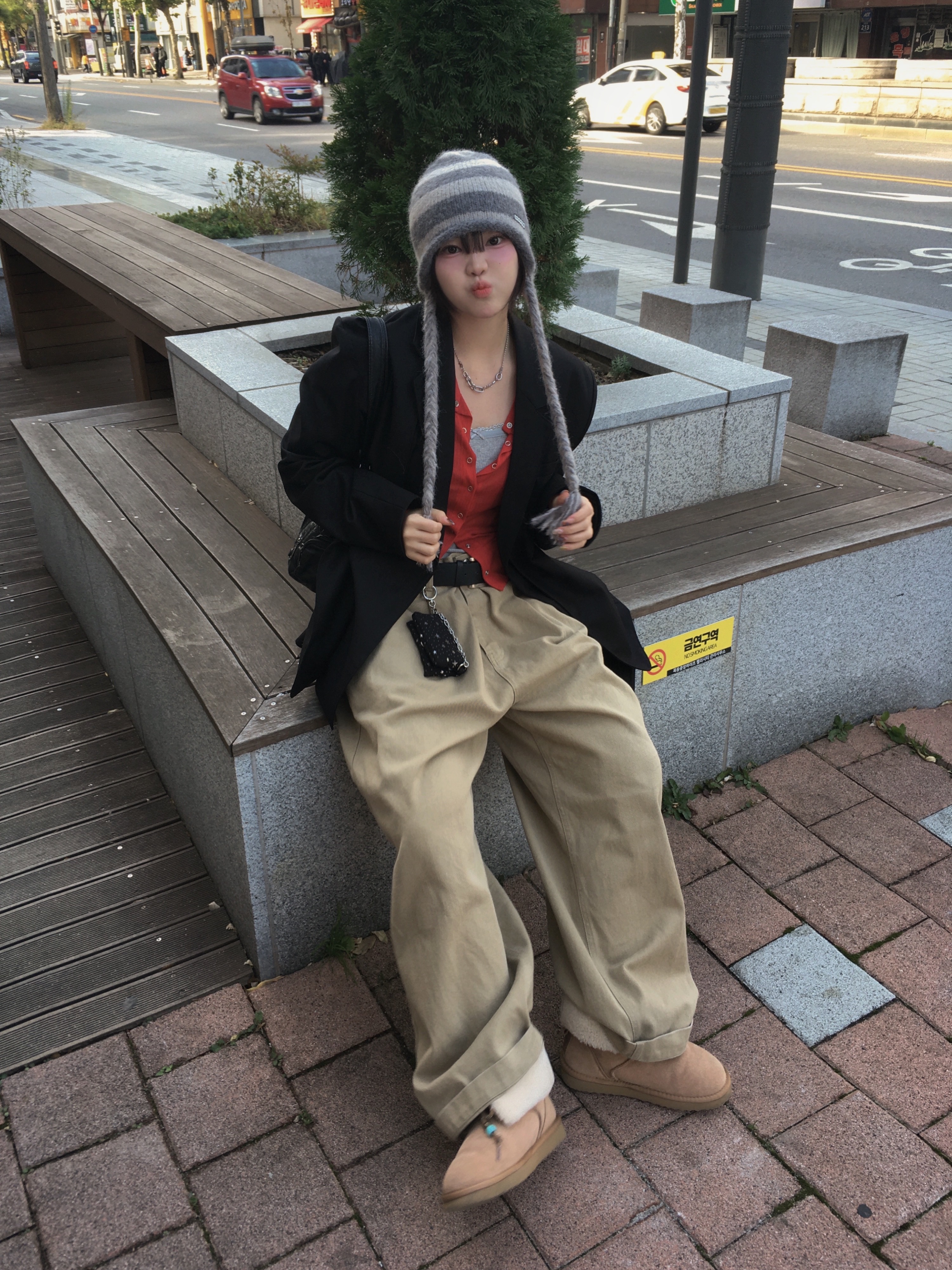 Thevinylhouse Ear Flap Stripe Beanie Grey, Sentiments No.346 Necklace Silver 착용 스타일 - 2