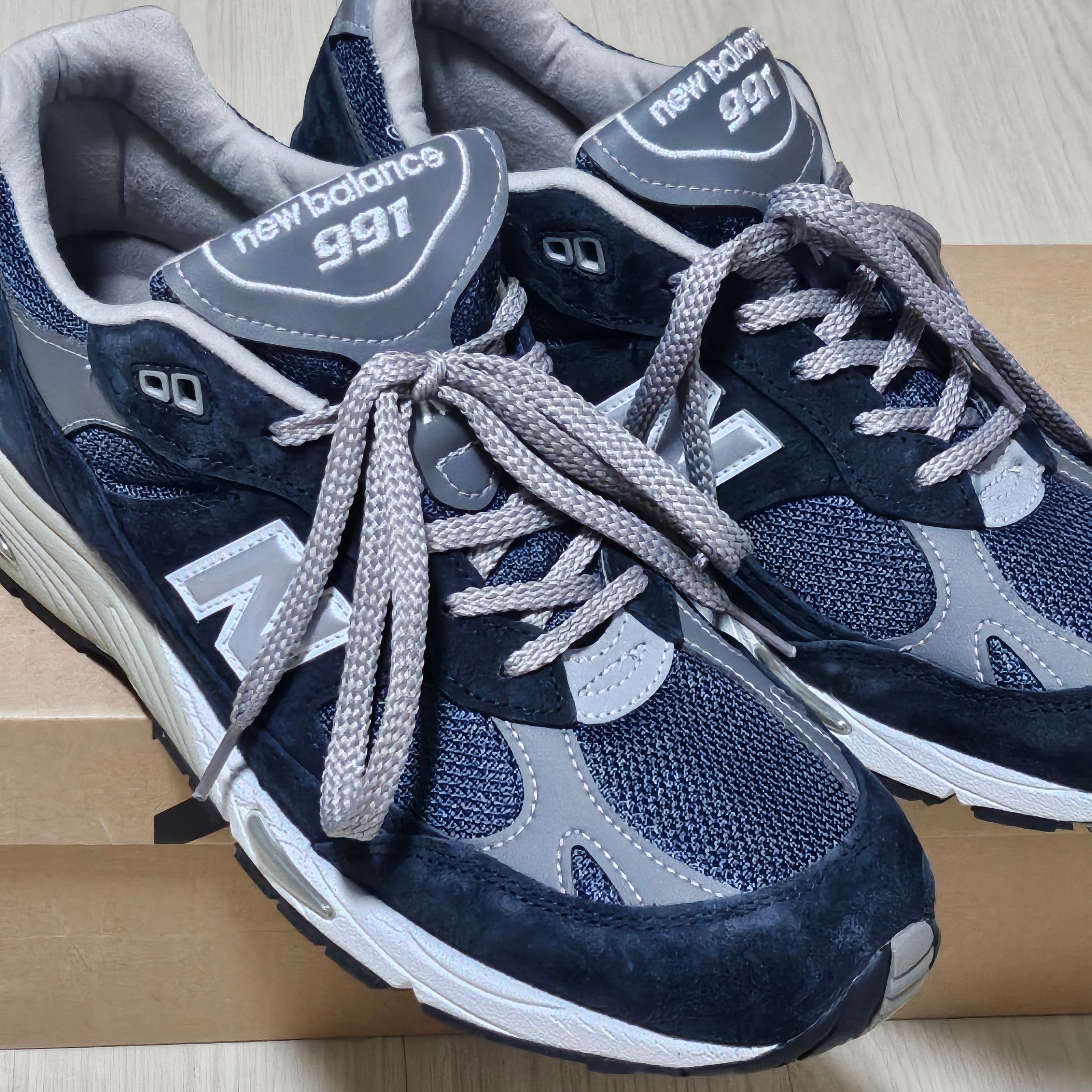 New Balance 991 Made in UK Navy 착용 스타일