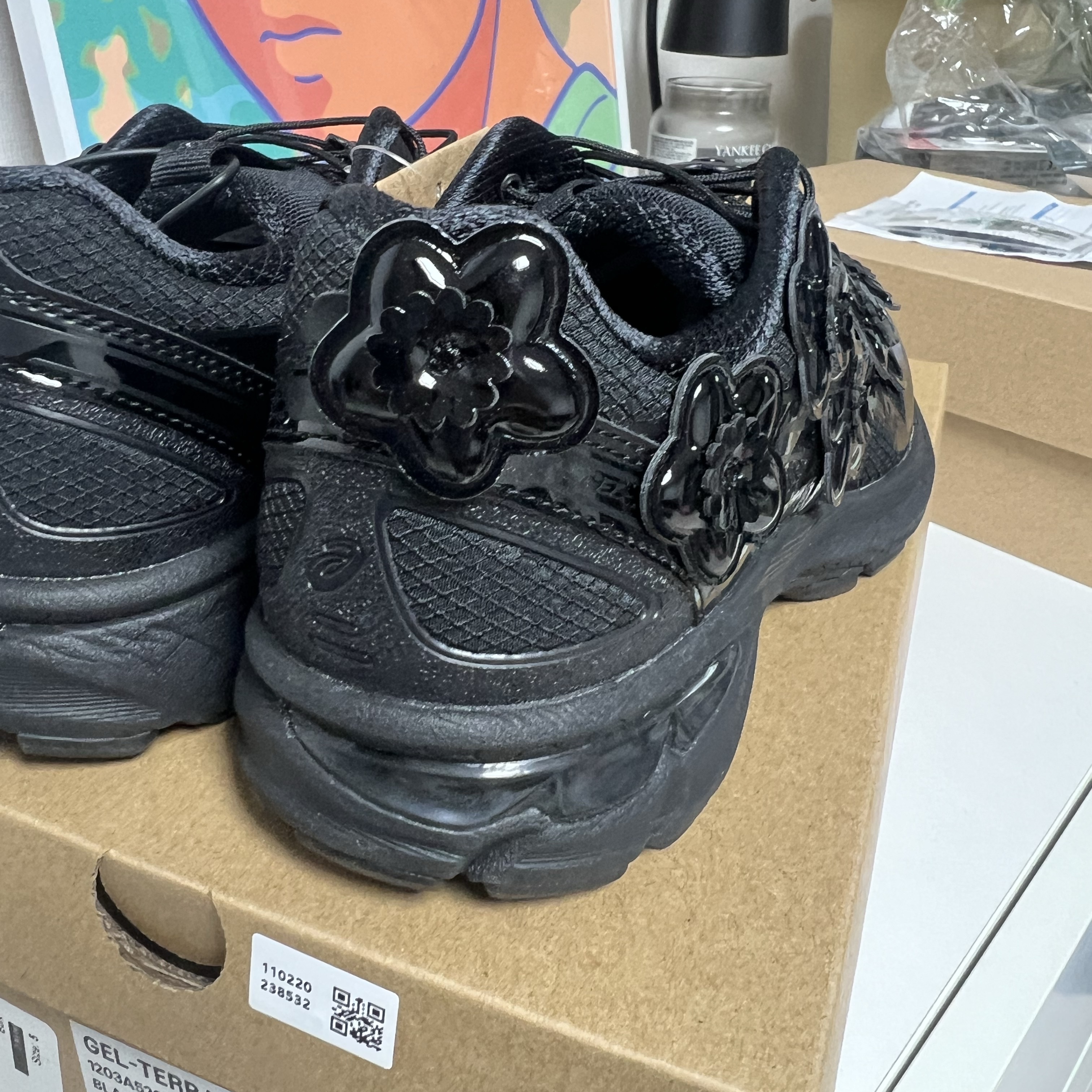Asics x Cecilie Bahnsen Gel-Terrain Black 착용 스타일 - 3
