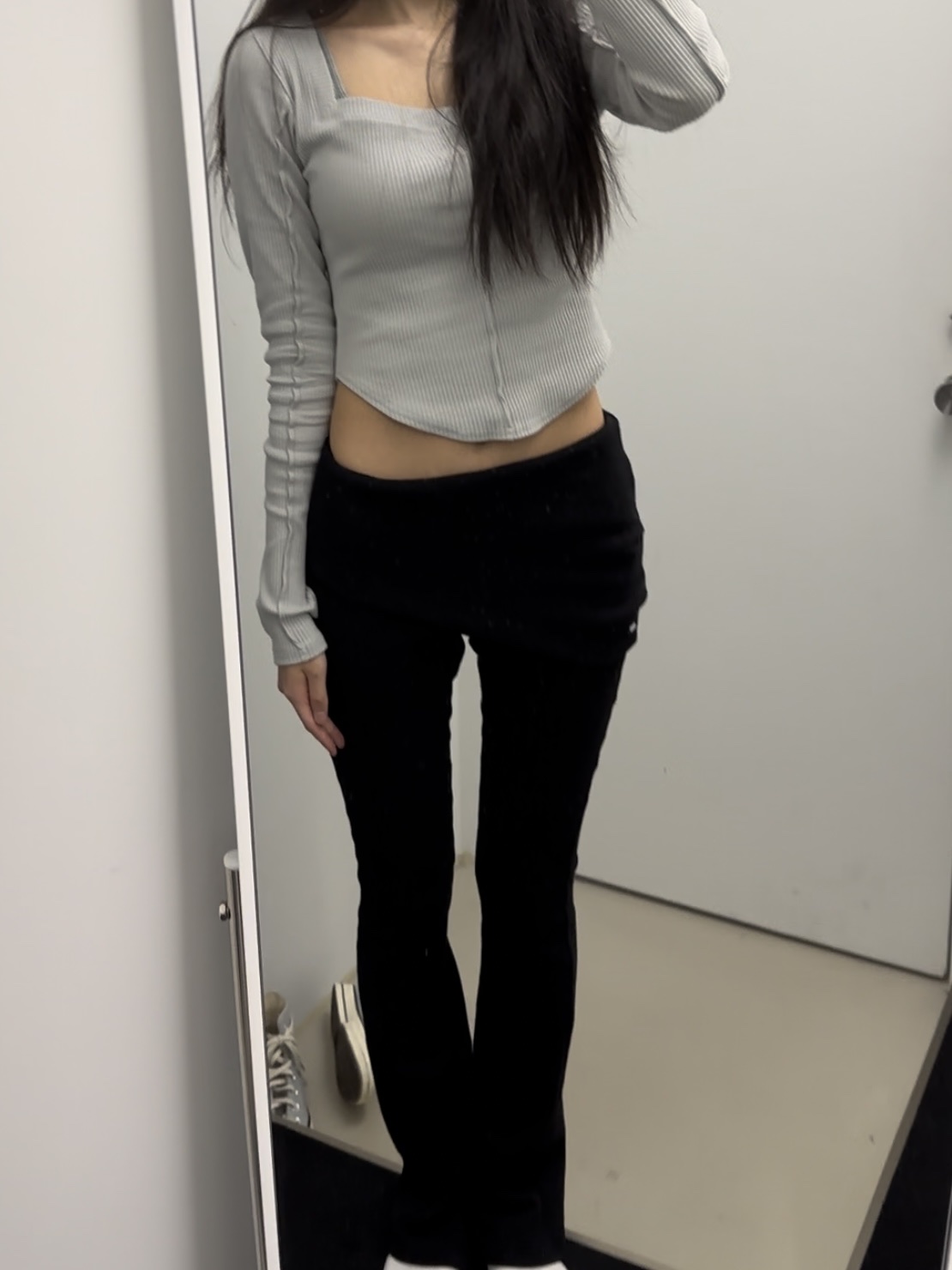 (W) Bohemian Seoul Basic Folded Boots Cut Pants Black, Converse Chuck 70 High Vintage Canvas Wolf Grey 착용 스타일 - 1