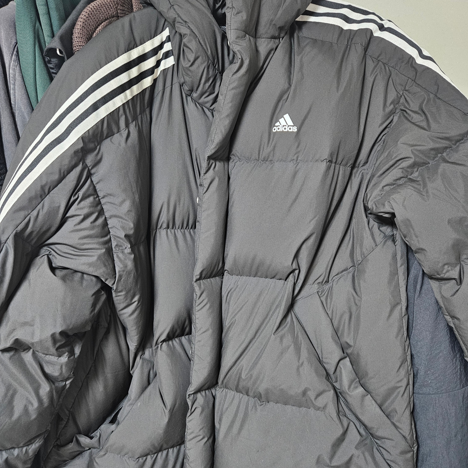 Adidas 3S Puff Down Jacket Black - KR sizing 착용 스타일