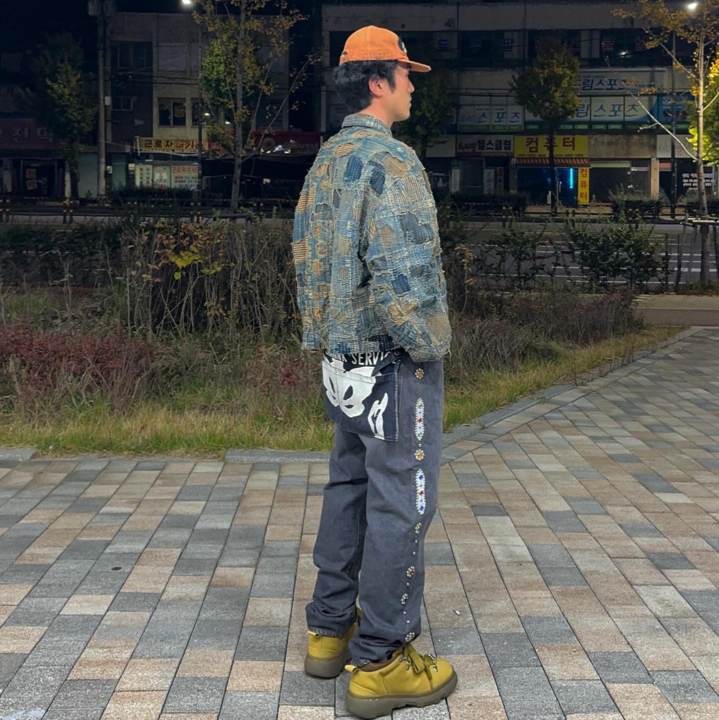 Kapital Boro T Back Drizzler Jacket Indigo, Kapital 14 oz. Denim 5P Monkey Cisco Gemstone Pants Black 착용 스타일 - 1