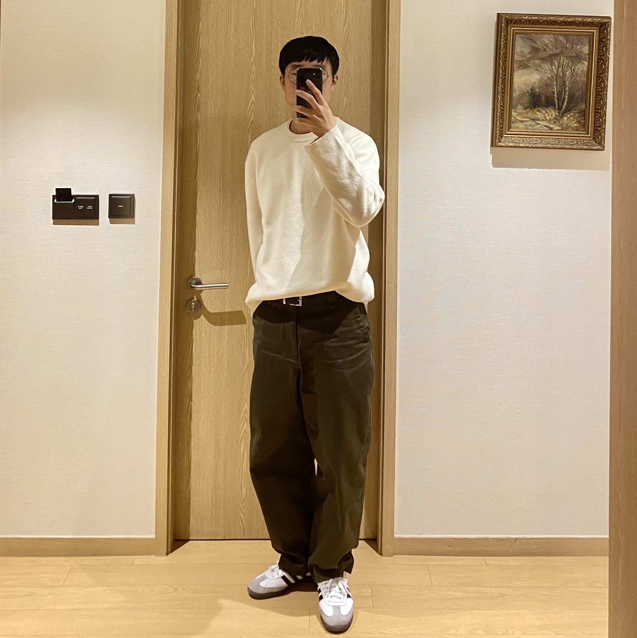 Adidas Samba OG Cloud White 착용 스타일