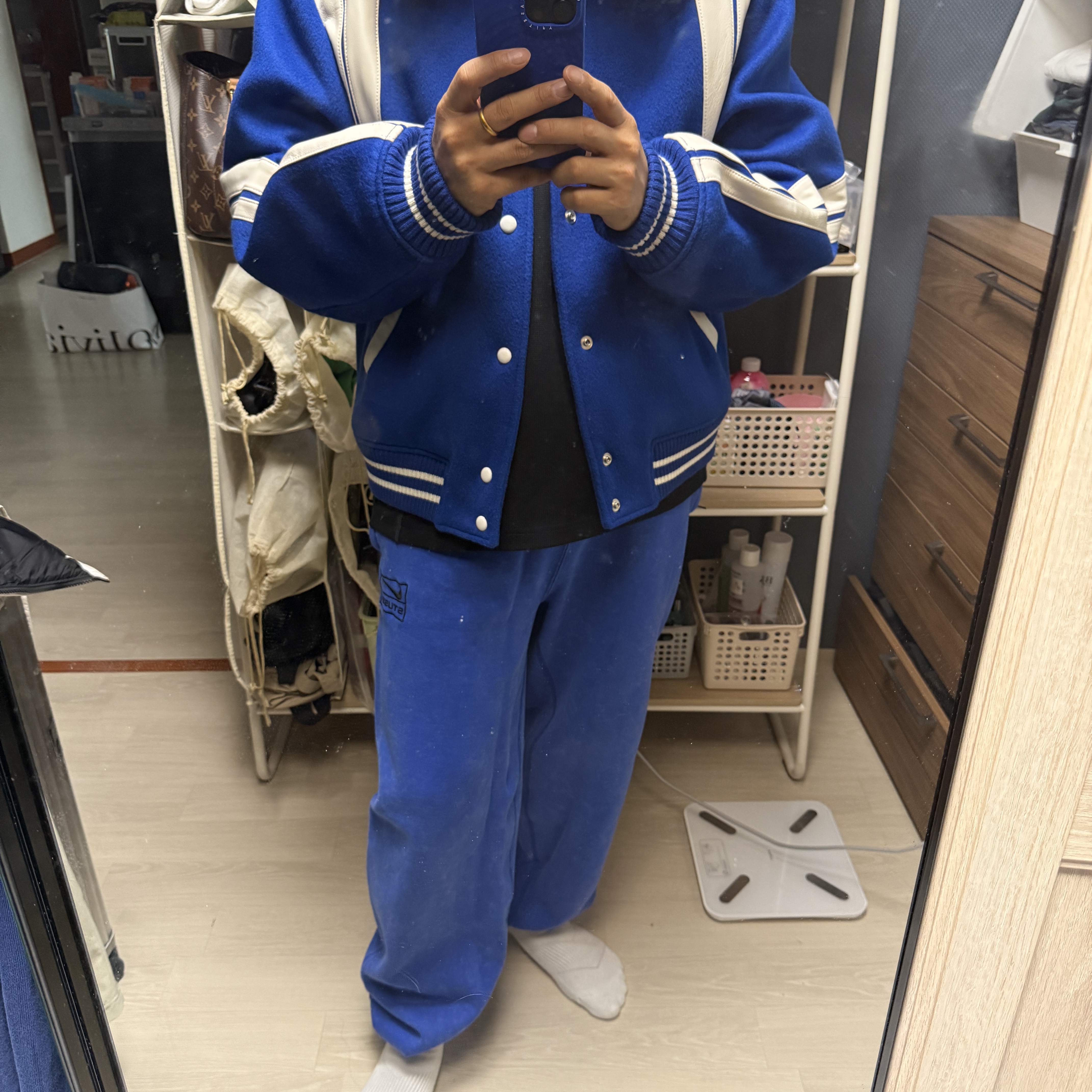 Ader Error Twit Jumper Blue, Nike x Stussy NRG Acid Washed Fleece Pants Game Royal (DR4025-480) 착용 스타일