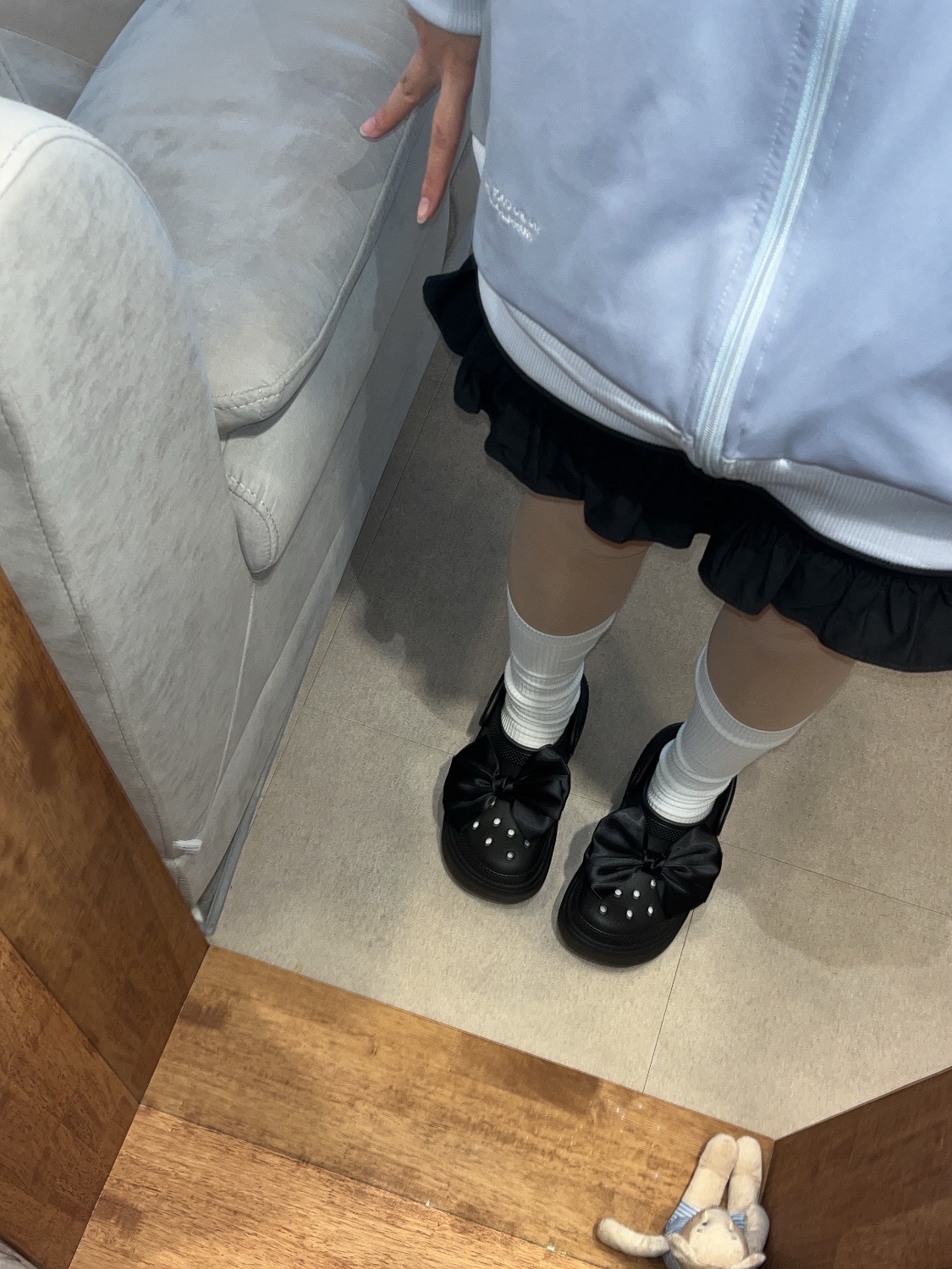 (W) Rockfishweatherwear x Glowny Bryn Velcro Sneakers Ivory, Crocs Stomp Clog Black 착용 스타일 - 2