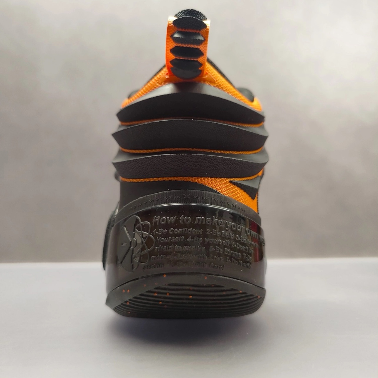 LiNing Way of Wade 10 Low Valentine's Day Moon Night Grey Pink 착용 스타일 - 6