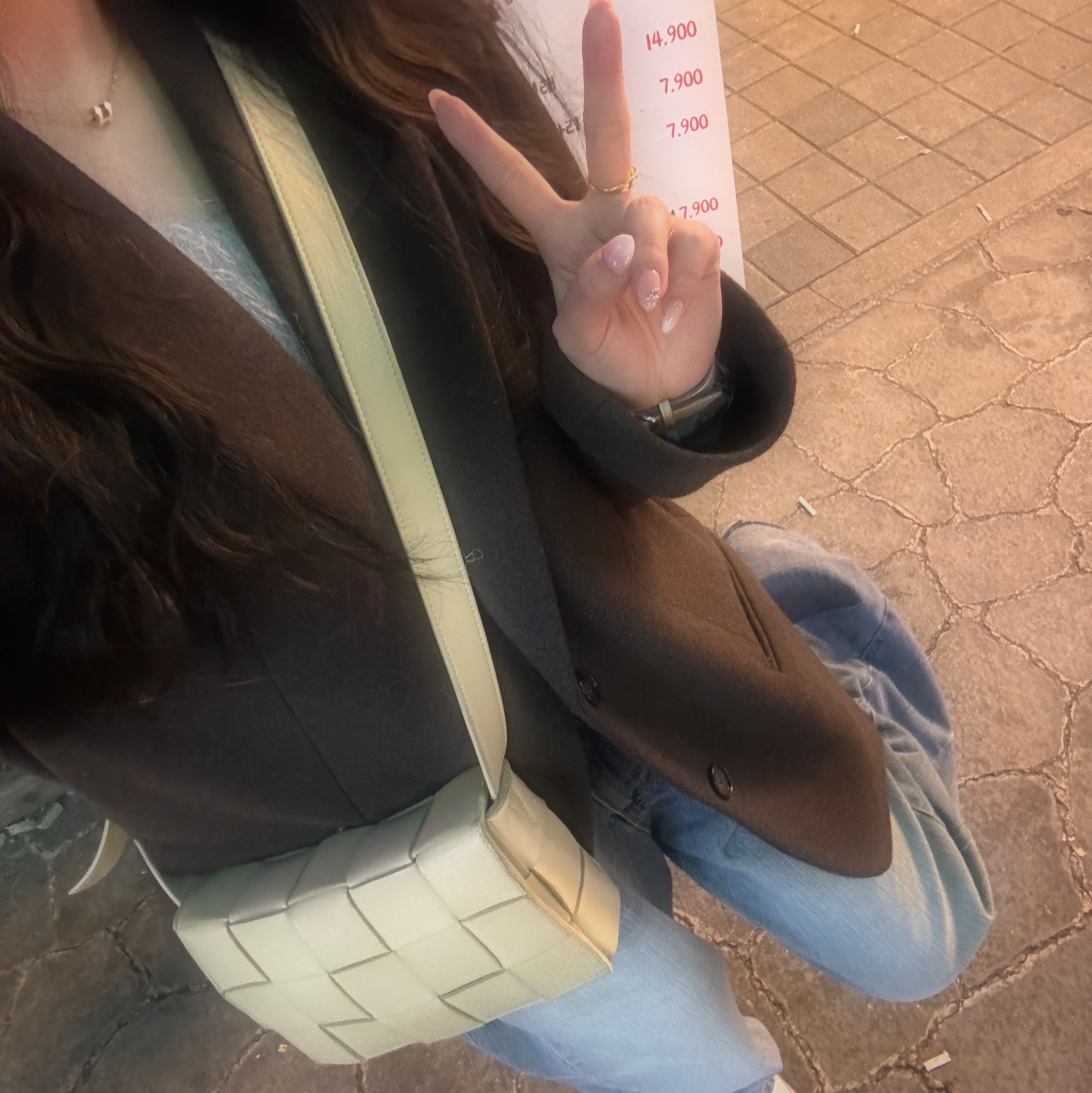 (W) Hermes Mini Pop H Pendant Rose Gold & Blanc, Bottega Veneta Lambskin Leather Crossbody Cassette Porridge 착용 스타일