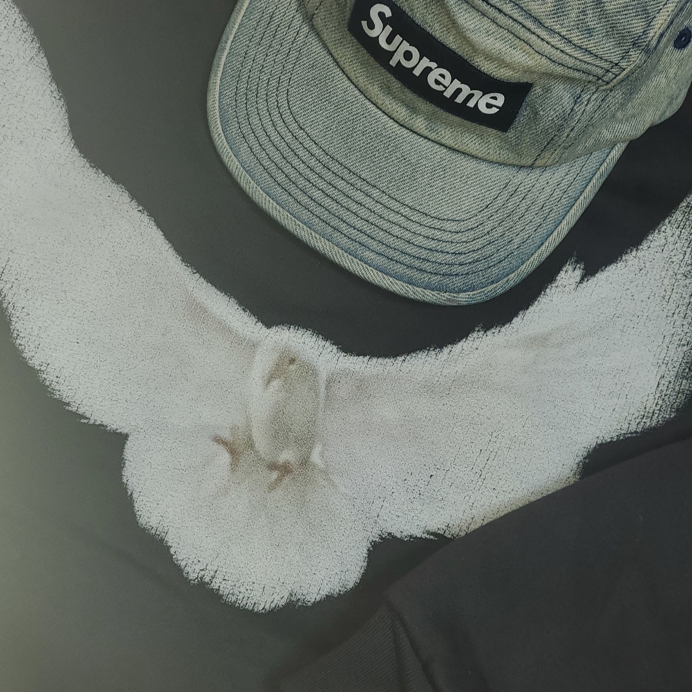 Supreme Washed Chino Twill Camp Cap Dirty Indigo - 24SS, Yeezy Gap Engineered By Balenciaga Dove Shrunken Hoodie Black 착용 스타일