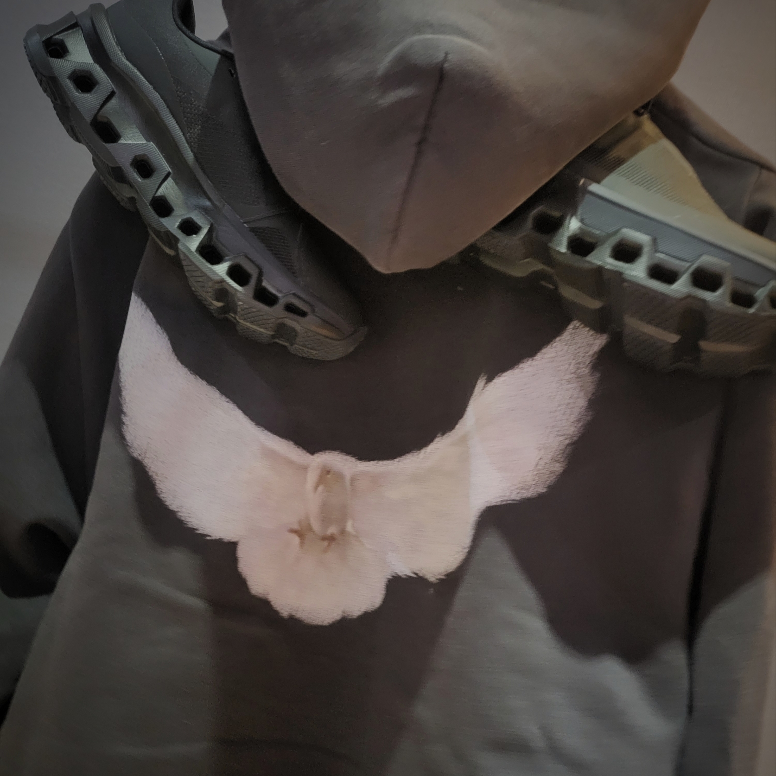 On Running x Post Archive Faction (Paf) Cloudmonster 2 Black Magnet, Yeezy Gap Engineered By Balenciaga Dove Shrunken Hoodie Black 착용 스타일