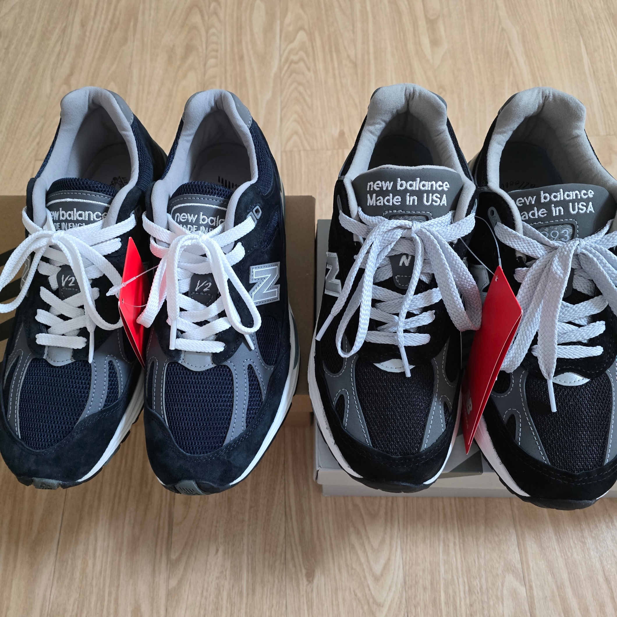 New Balance 993 Made in USA Black - D Standard, New Balance 991v2 Made in UK Dark Navy Smoked Pearl 착용 스타일