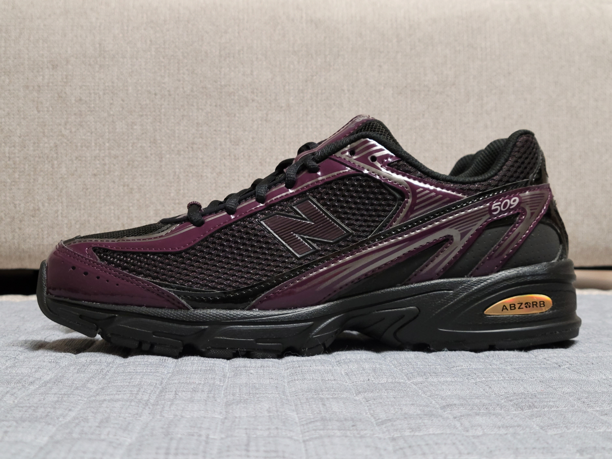 New Balance 509 Purple 착용 스타일 - 1