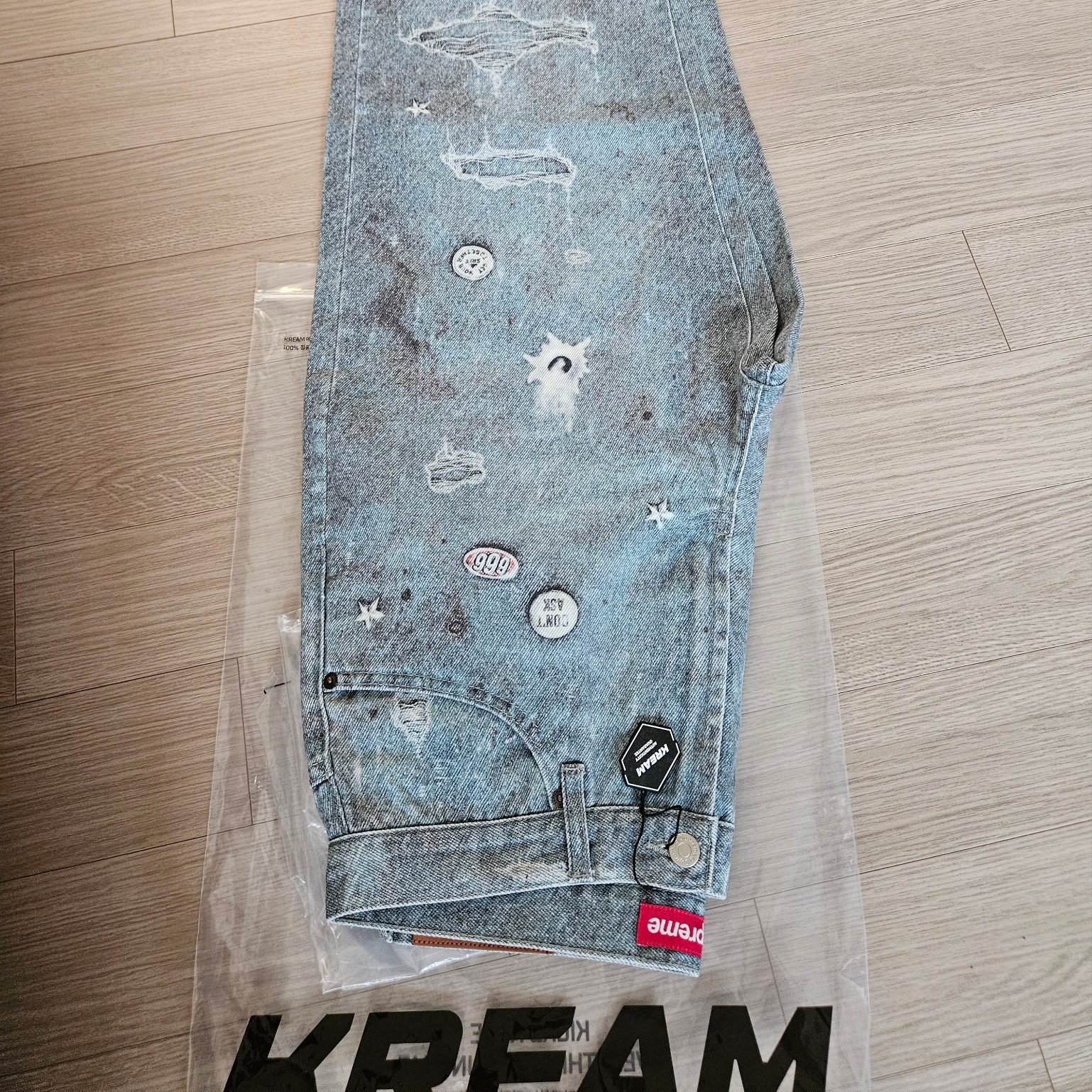 Supreme HJR Trompe L'oeil Loose Fit Jean Blue - 24FW 착용 스타일