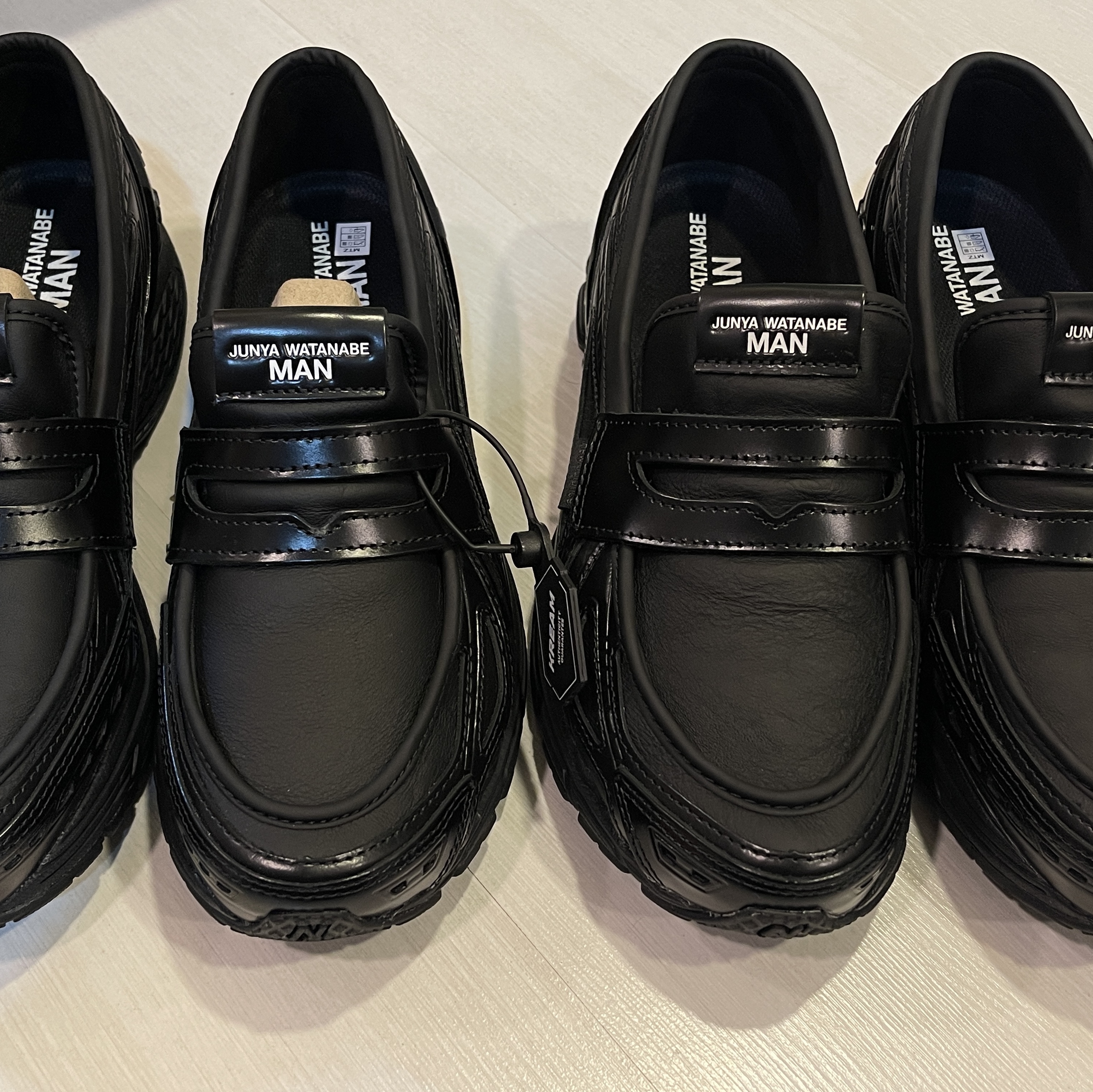 New Balance x Junya Watanabe Man 1906L Black 착용 스타일 - 1
