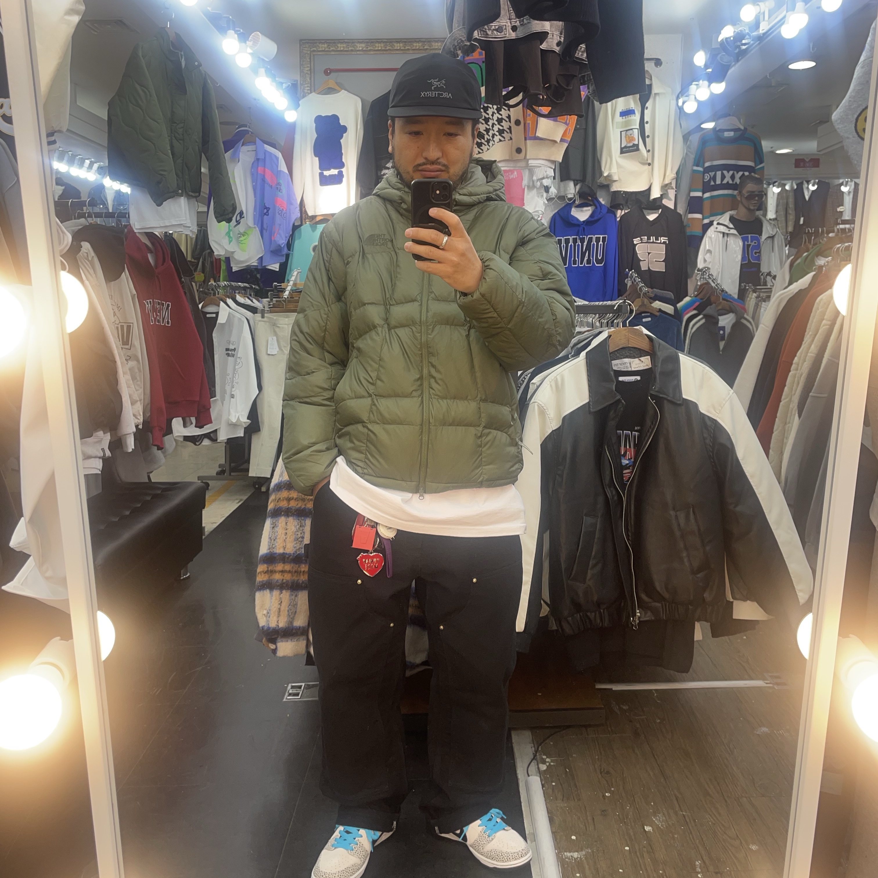 The North Face White Label Wave LT On Ball Jacket Khaki 착용 스타일